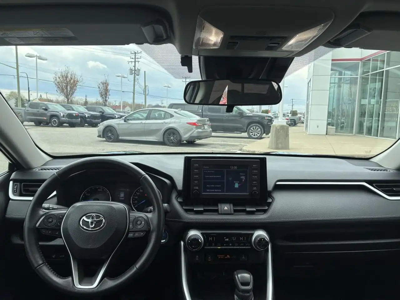 Toyota RAV 4 снимка Toyota RAV 4