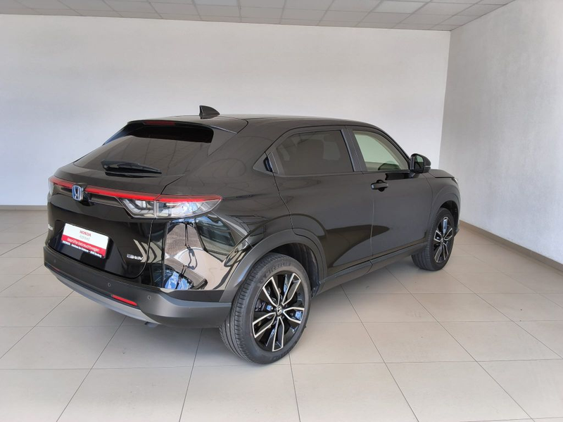 Honda HR-V e:HEV 1.5 i-MMD Hybrid Elegance — photo 4