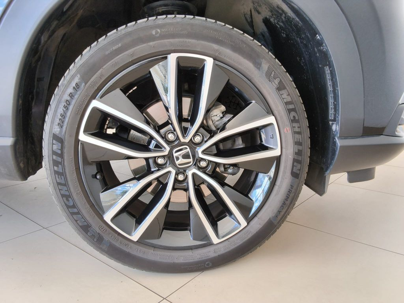 Honda HR-V e:HEV 1.5 i-MMD Hybrid Elegance — photo 14