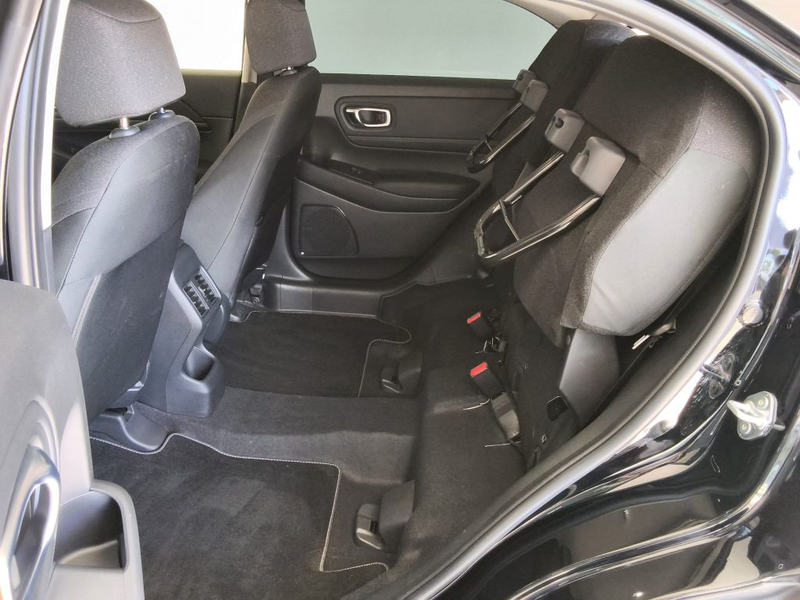 Honda HR-V e:HEV 1.5 i-MMD Hybrid Elegance — photo 11