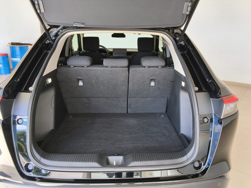 Honda HR-V e:HEV 1.5 i-MMD Hybrid Elegance — photo 12