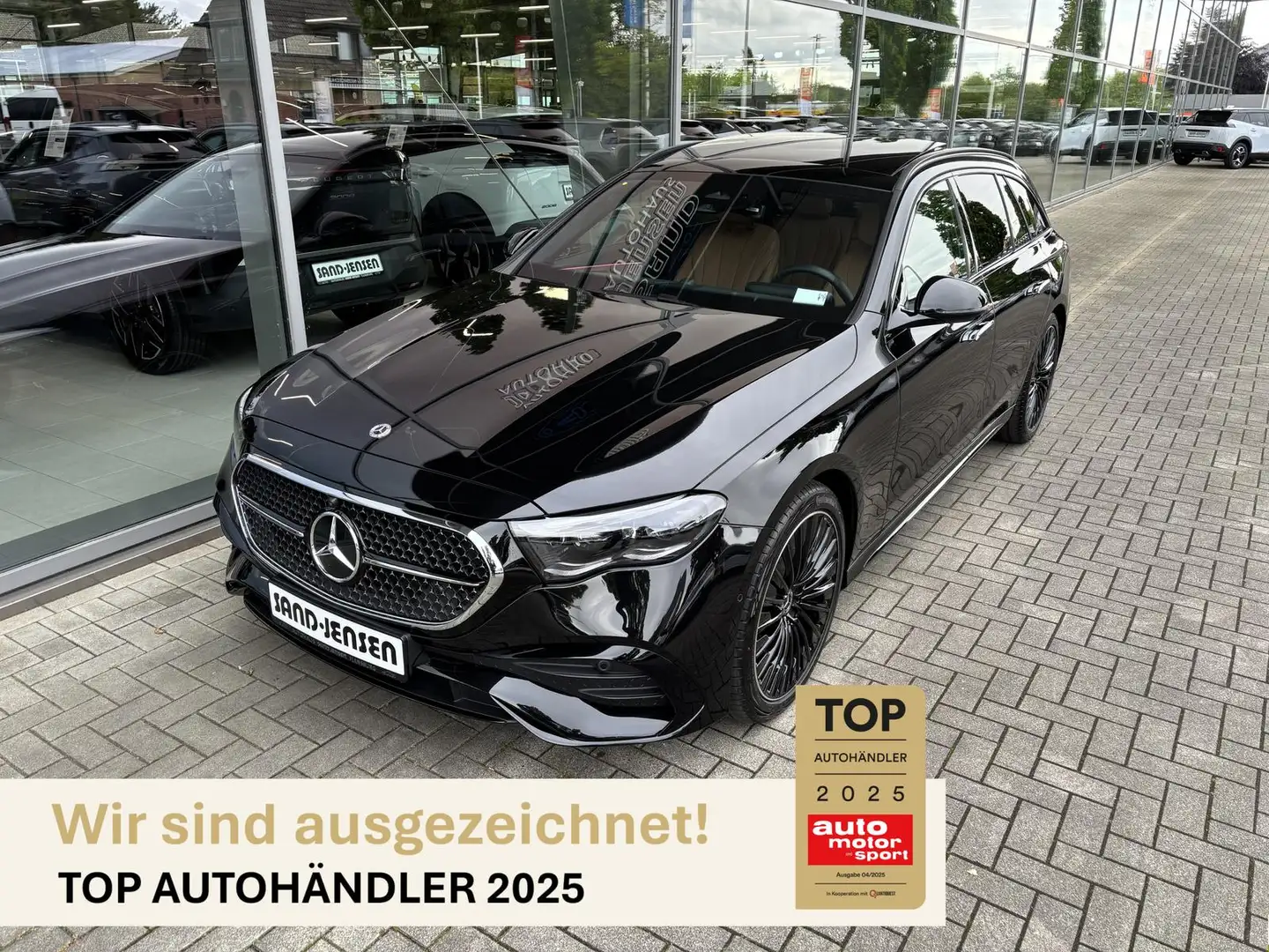 Mercedes-Benz E 220 d T-Modell AMG Line Premium Plus Burm Pano Zwart - 1