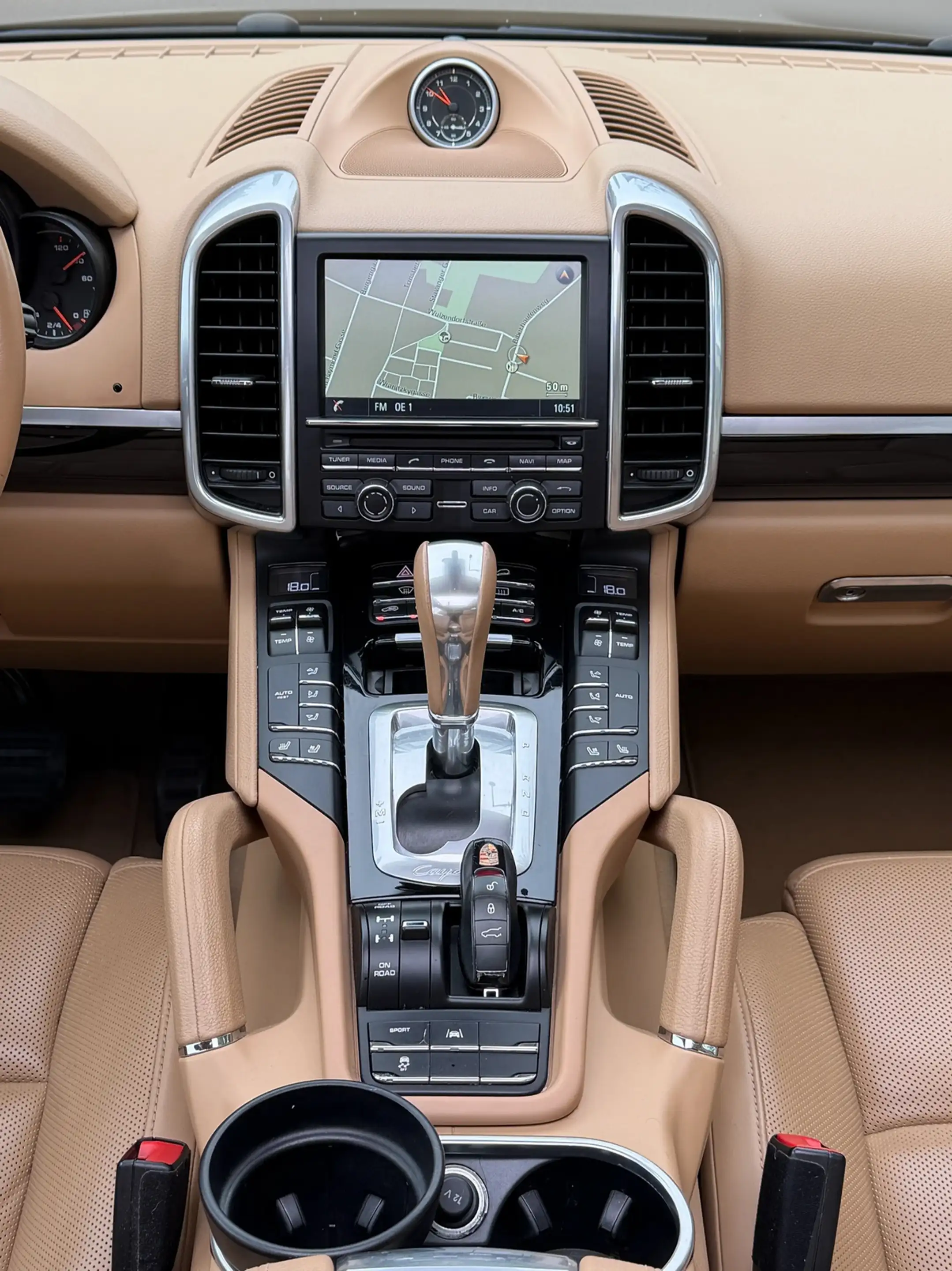 Porsche Cayenne Diesel 3.0 262ps Panorama. Garantie — photo 11