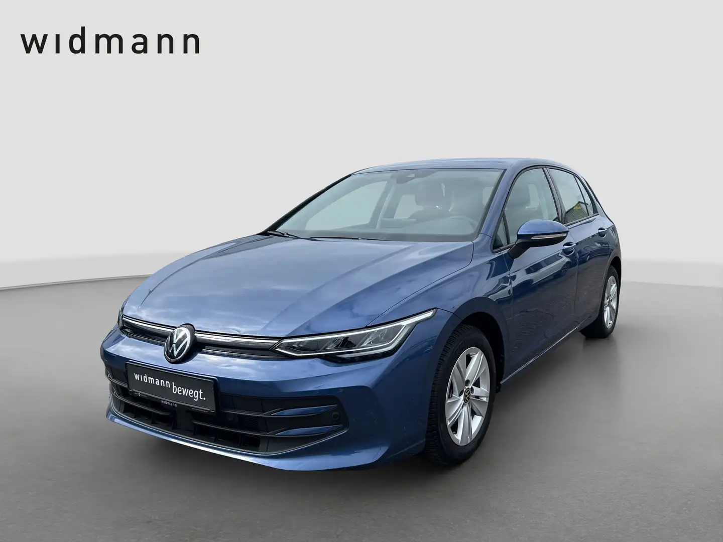 Volkswagen Golf Life Blau - 2