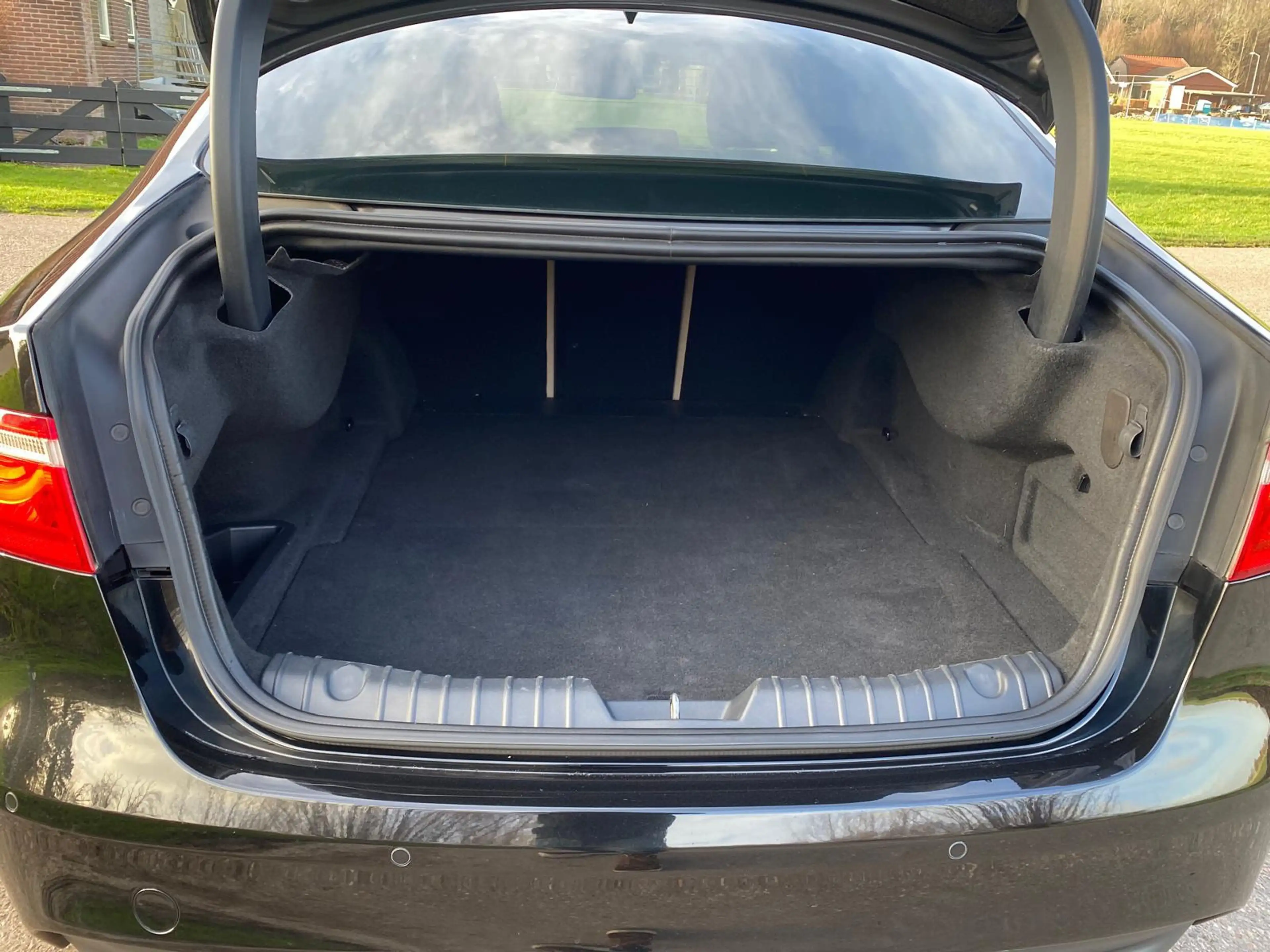 Jaguar XF 2.0 Portfolio Leder-Int NAVI CAMERA 241PK Org-NL C — photo 23