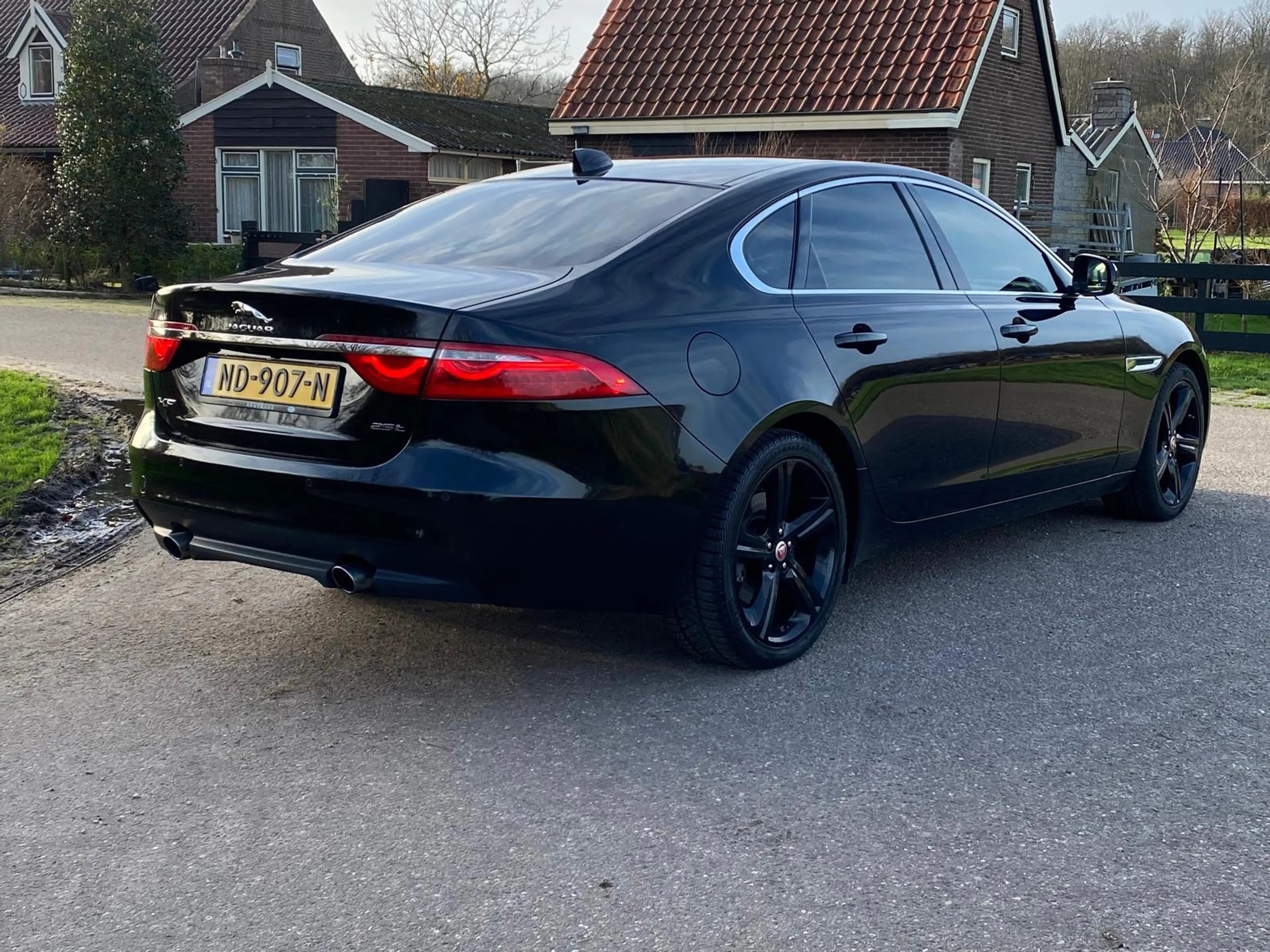 Jaguar XF 2.0 Portfolio Leder-Int NAVI CAMERA 241PK Org-NL C — photo 9
