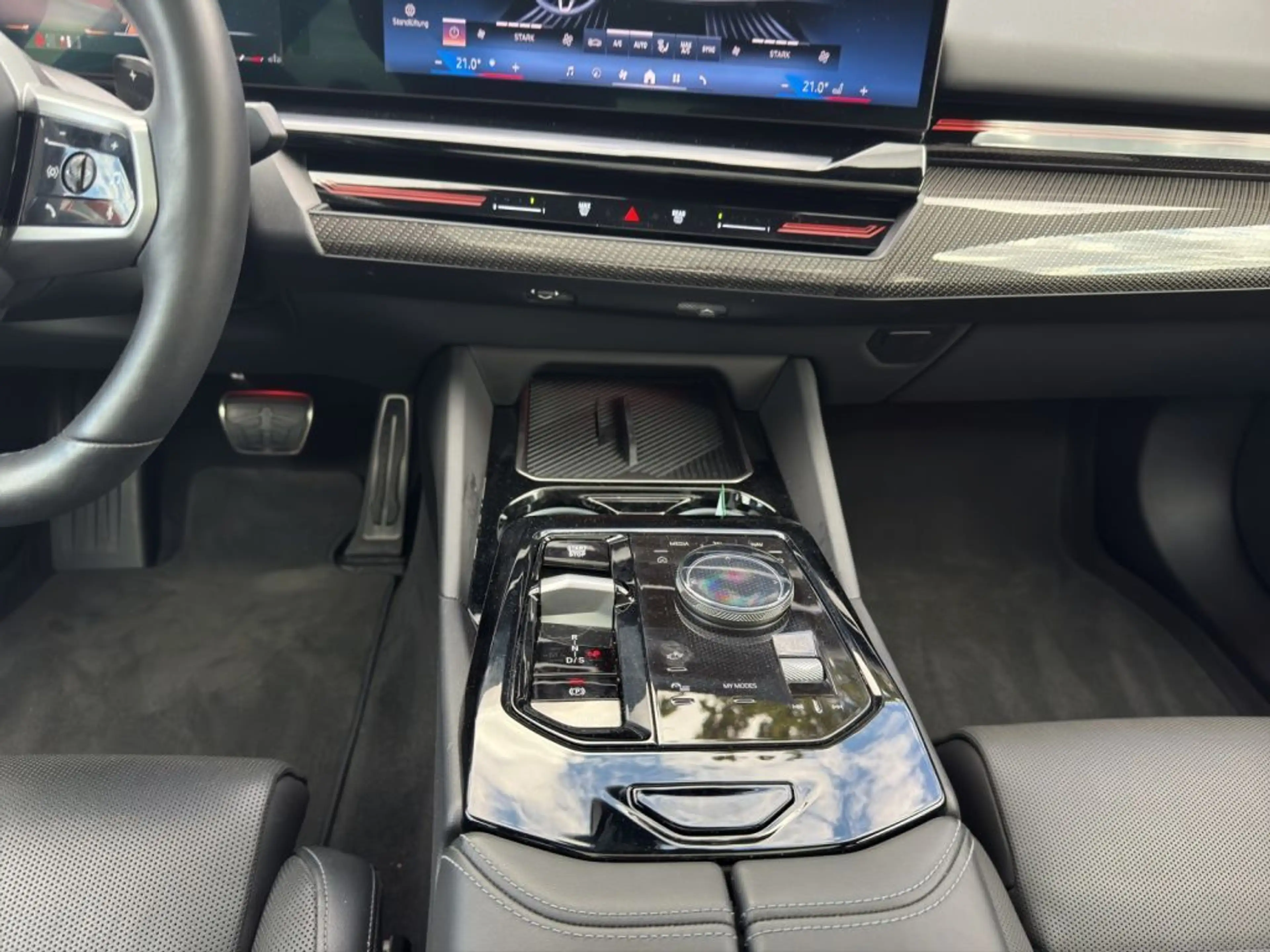 BMW 520 d Aut. *M-Sportpaket/Pro*Pano*Memory*HUD* — photo 11