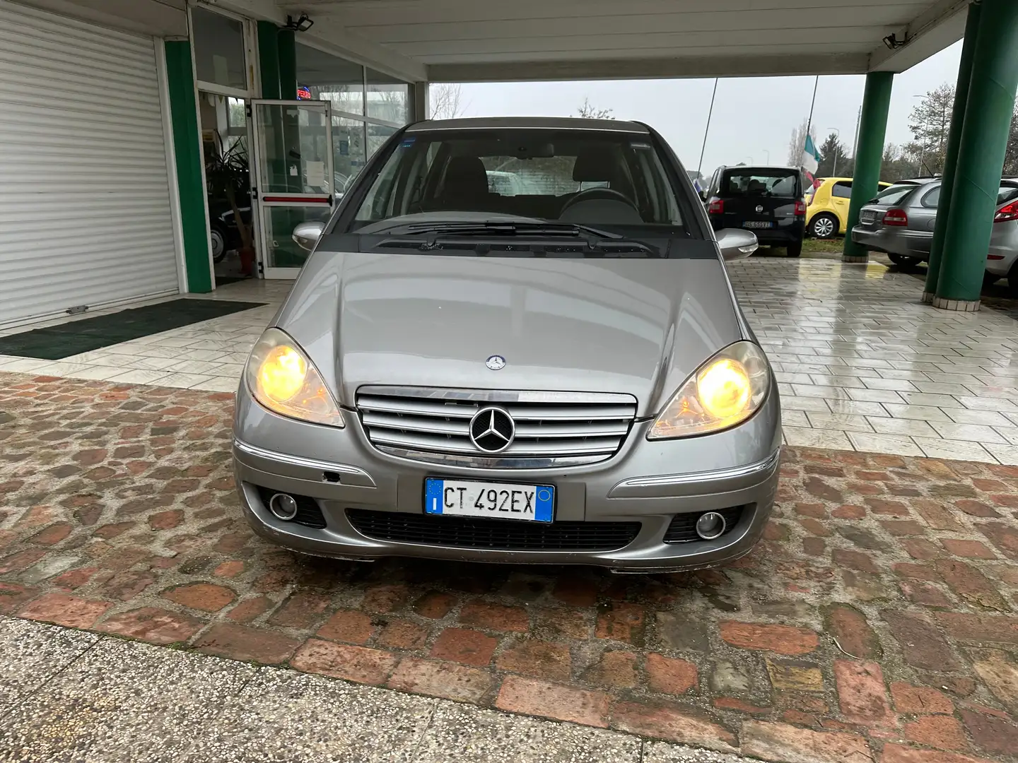 Mercedes-Benz A 180 Classe A - W/C 169 cdi Elegance Grigio - 2