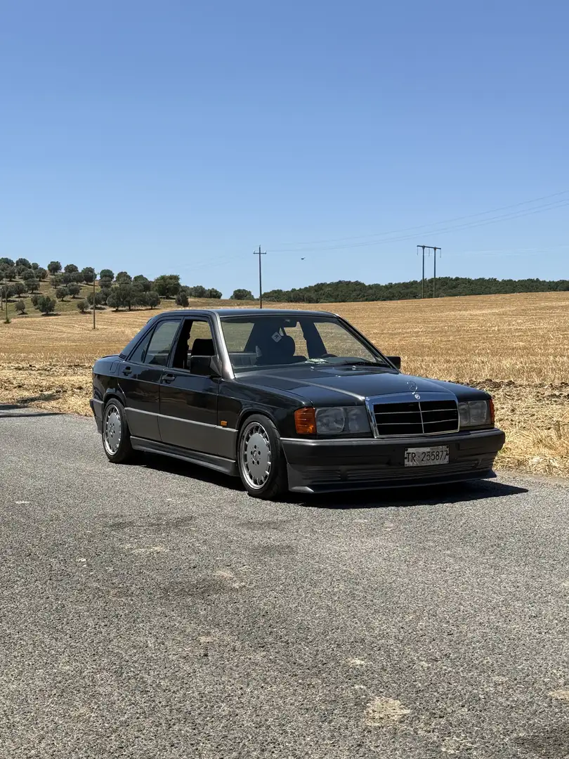 Mercedes-Benz 190 2.0 E 122cv - 1