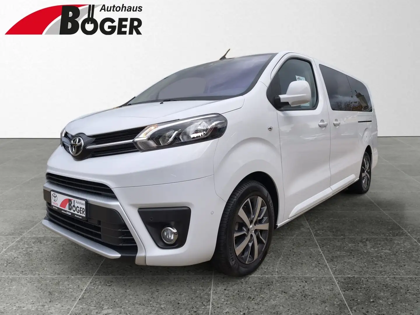 Toyota Proace Verso 2.0 D 6-Gang L2 Shuttle Comfort Weiß - 1