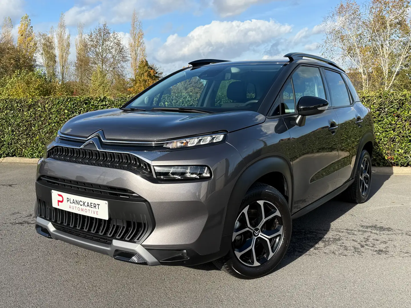 Citroen C3 Aircross 1.2i Benzine 110pk *Carplay/Bluetooth/Pdc/Alu* Grijs - 1