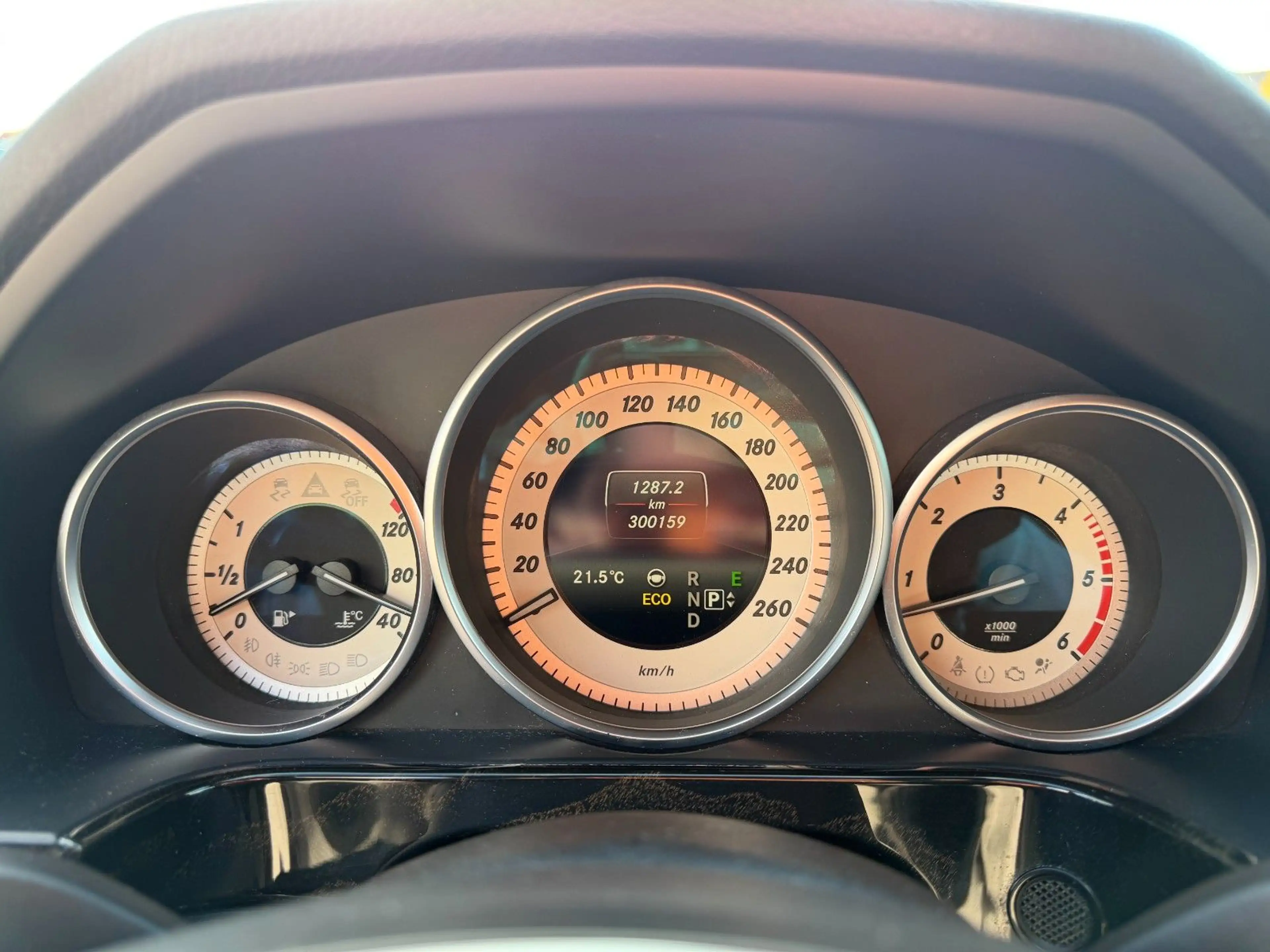 Mercedes-Benz E 350 E350 BlueTec 4Matic Lim*Aut*LED*ACC*Kam*AMG-18Z — photo 15