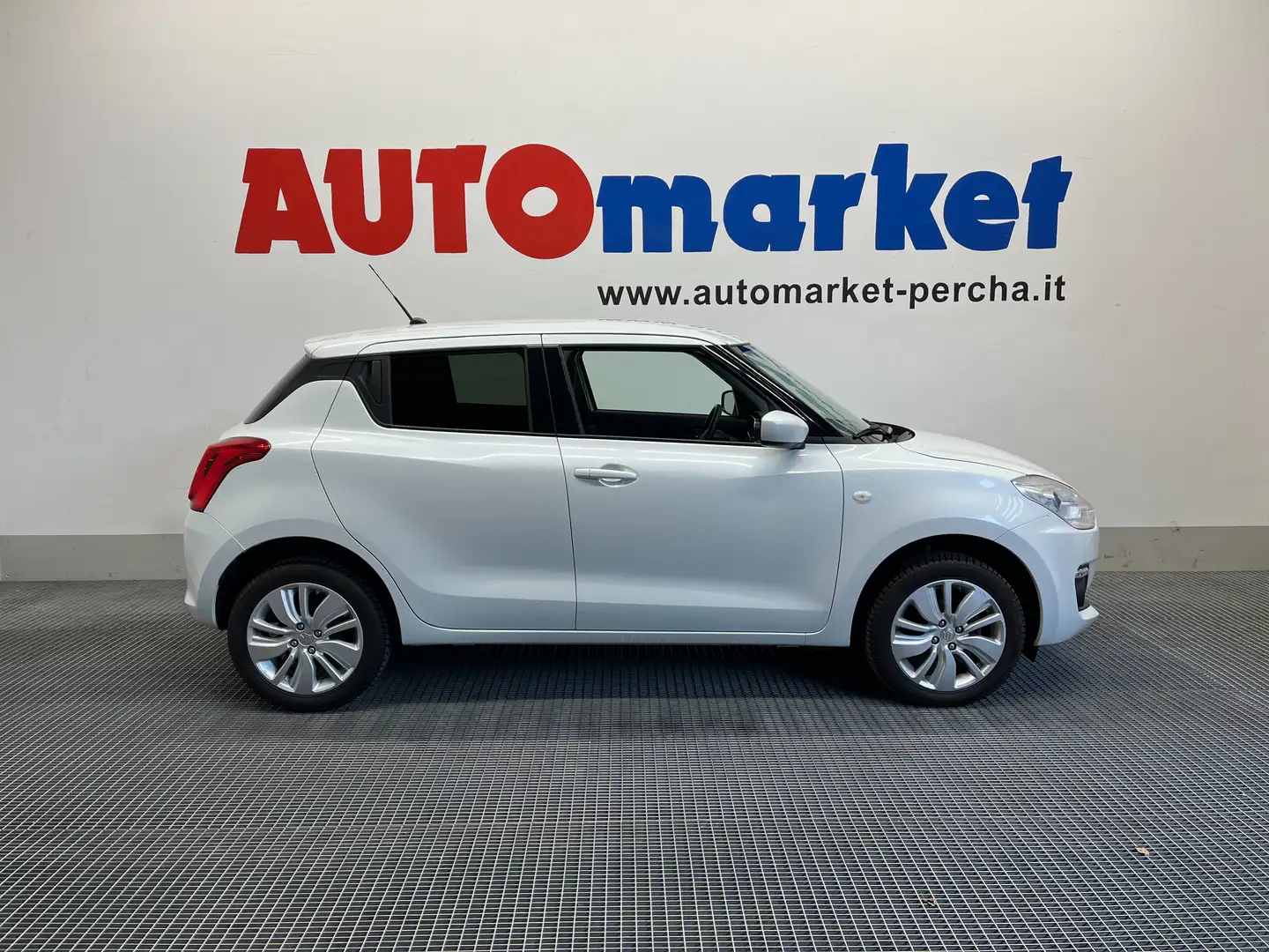 Suzuki Swift Swift 5p 1.2 Allgrip 90CV Bianco - 1