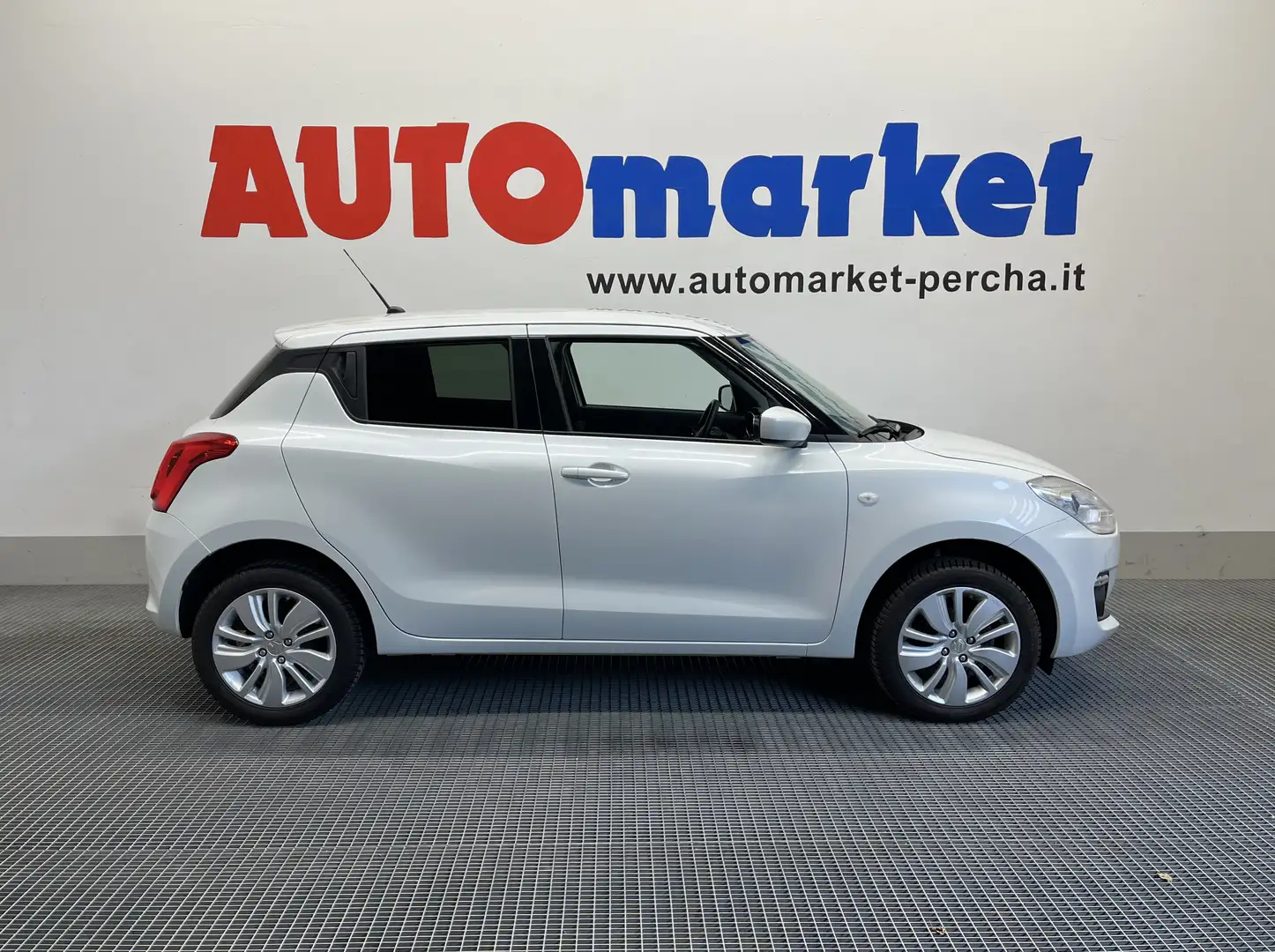 Suzuki Swift 1.2 GL Allgrip 90CV Weiß - 1