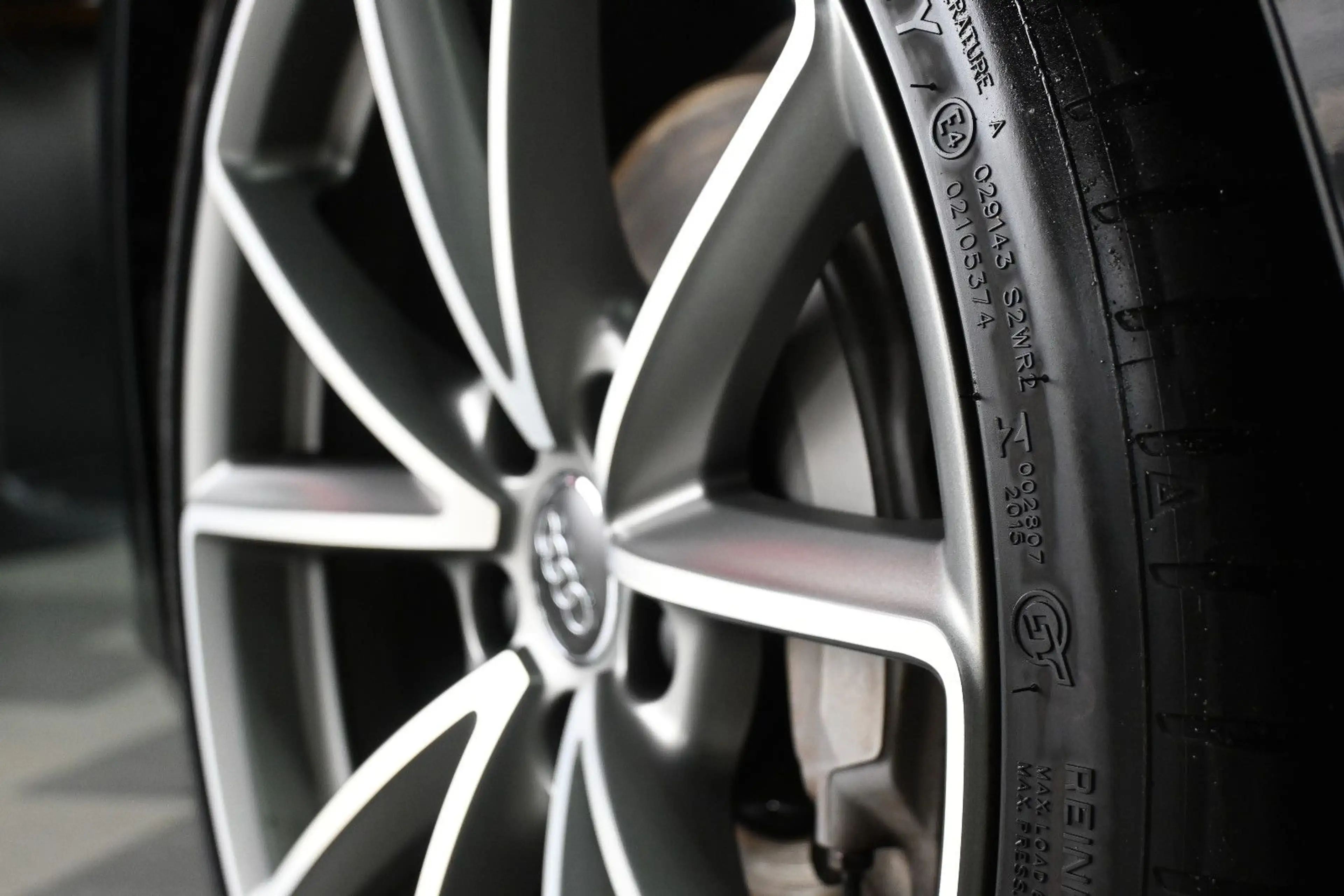 Audi A4 Avant quattro S-line Sport Plus Pano/Kam/Led — photo 10