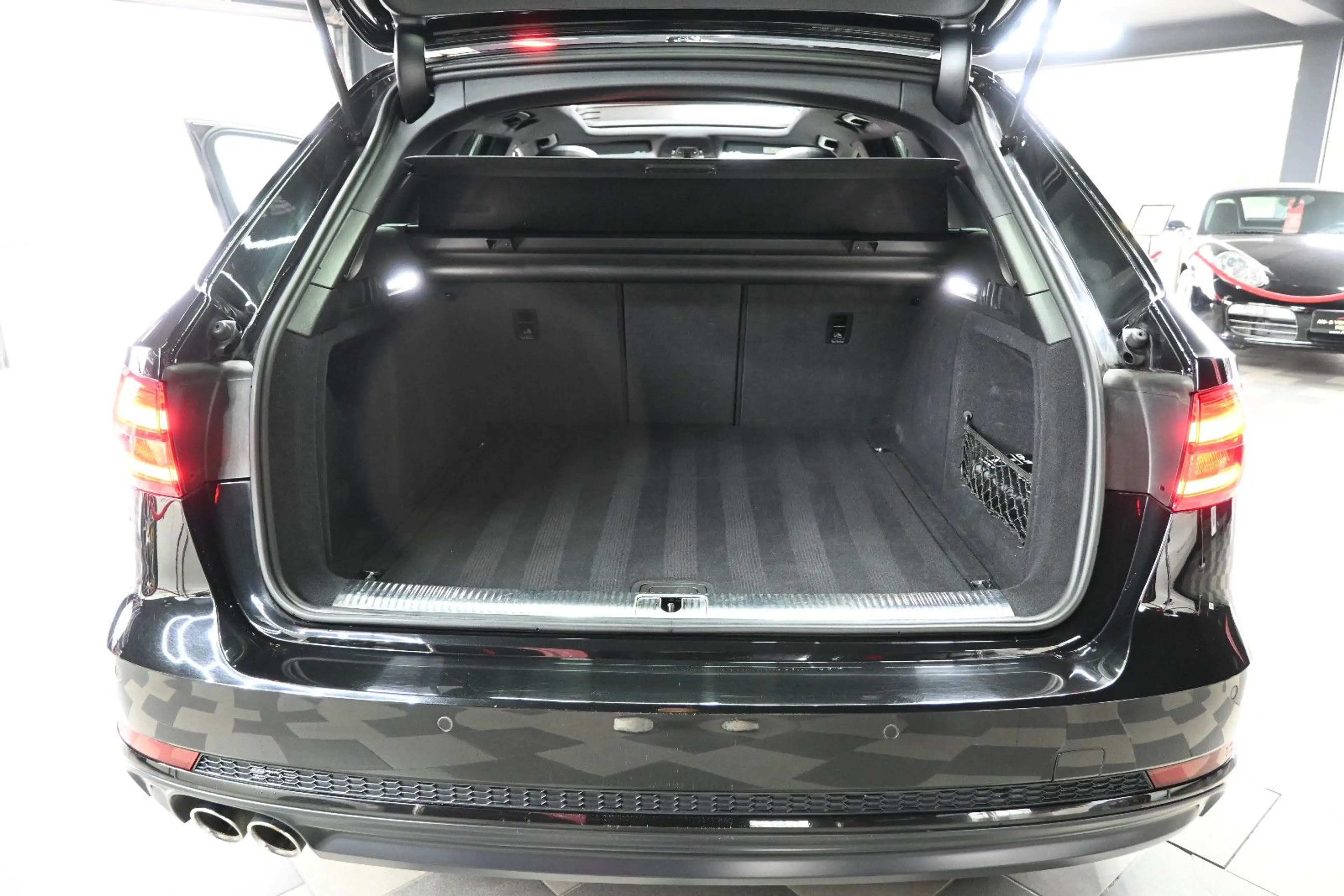Audi A4 Avant quattro S-line Sport Plus Pano/Kam/Led — photo 15