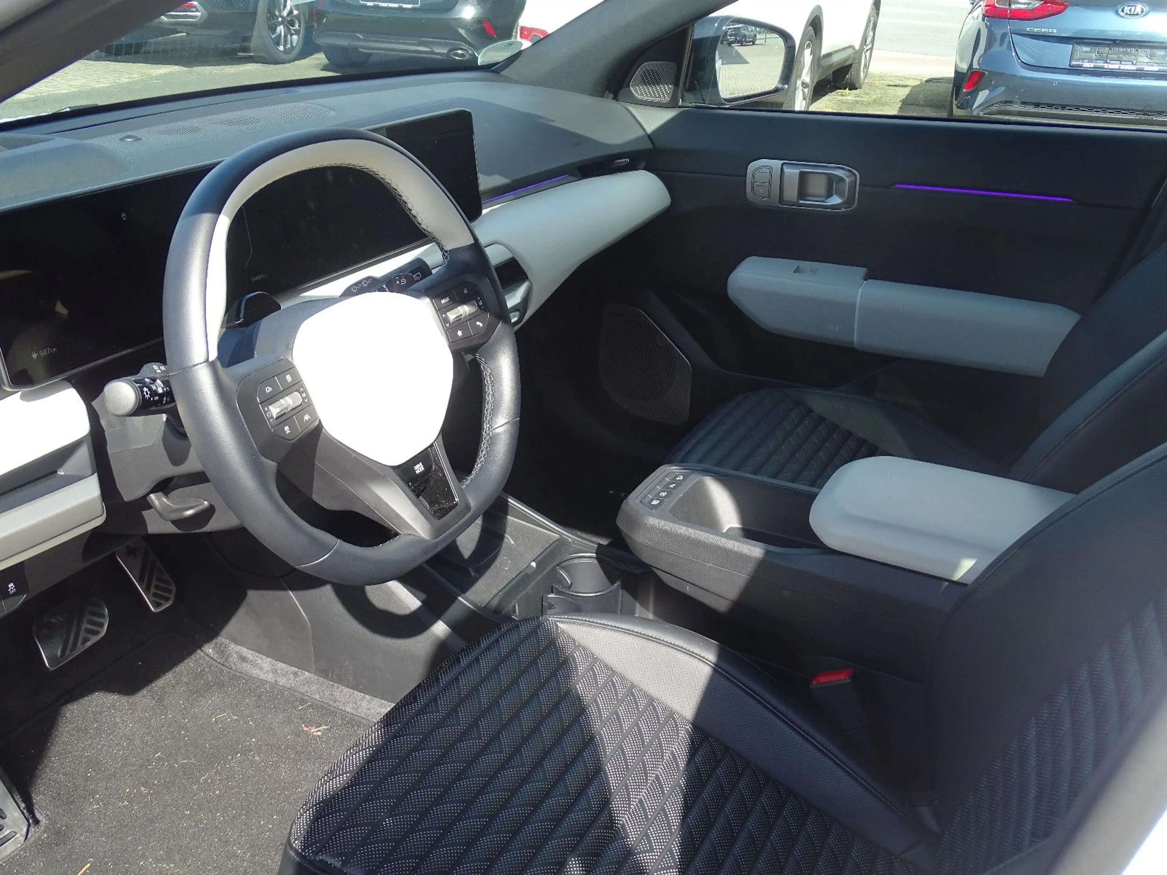 Kia EV4 150 kW GT-Line P10-11-12 digital Key — photo 6