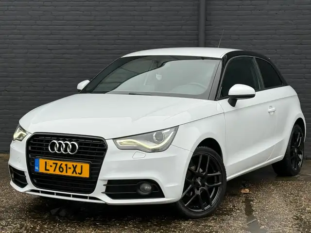 Audi A1 1.2 TFSI S-LINE LED |CRUISE | STOELVER | NAVI| NWE