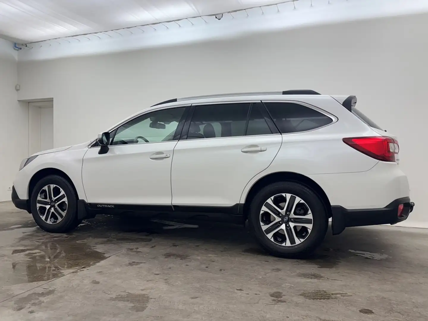 Subaru OUTBACK 2.5AWD geartronic Camera Dig.Airco Alu Led Verw.ze White - 2