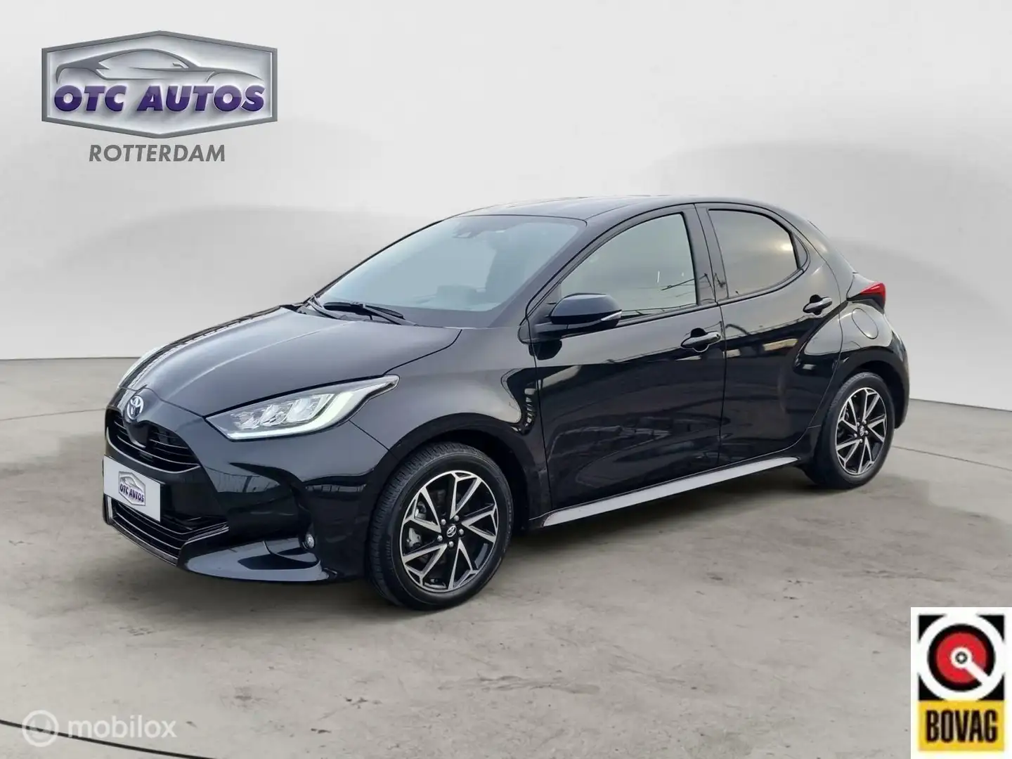 Toyota Yaris 1.5 Hybrid 115 Business pas beurt gehad Automaat S Noir - 1