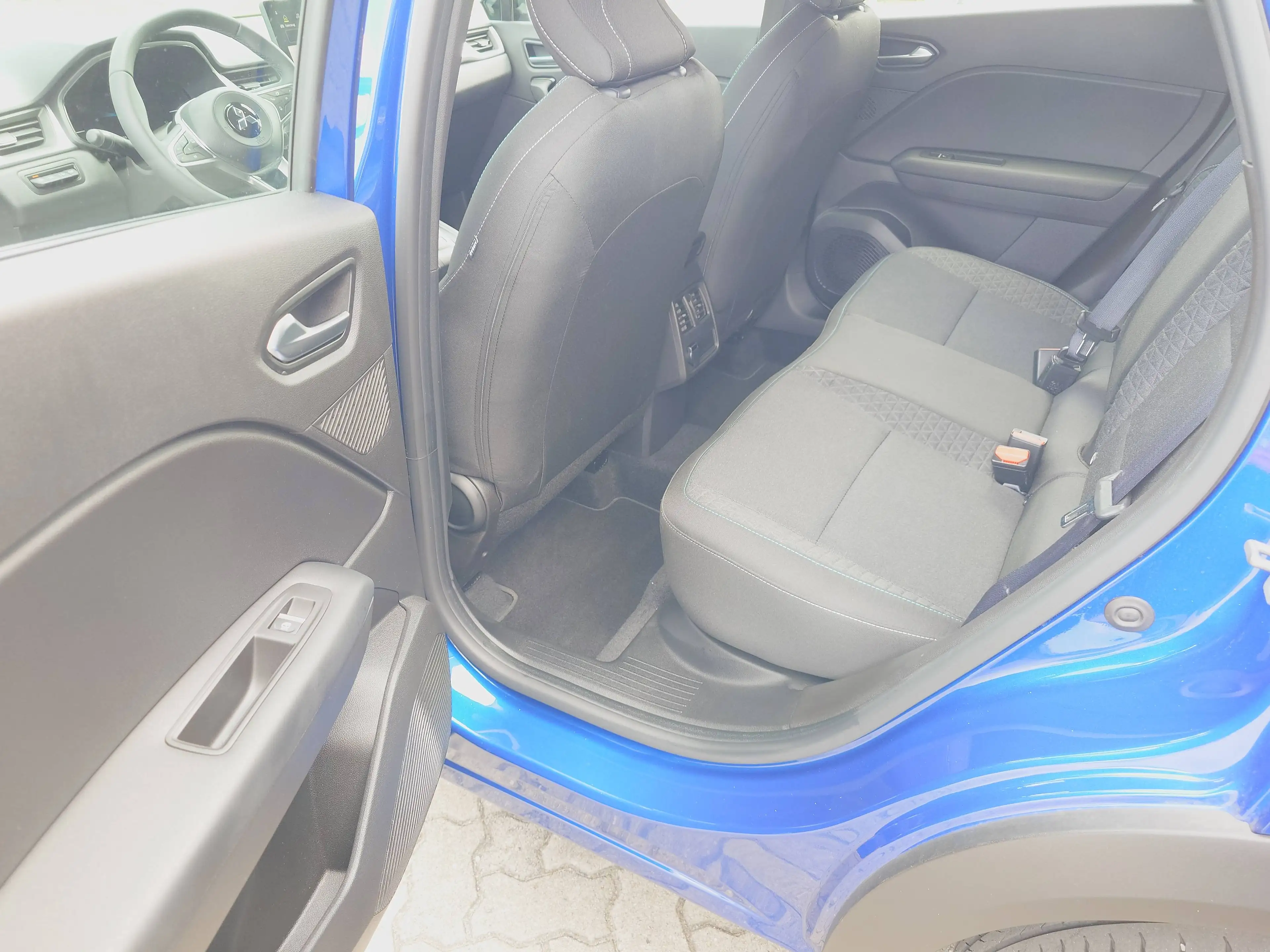 Mitsubishi Grandis 1.3 MHEV 103 kW Diamant PLUS Automatik+Anhängerzug — photo 8