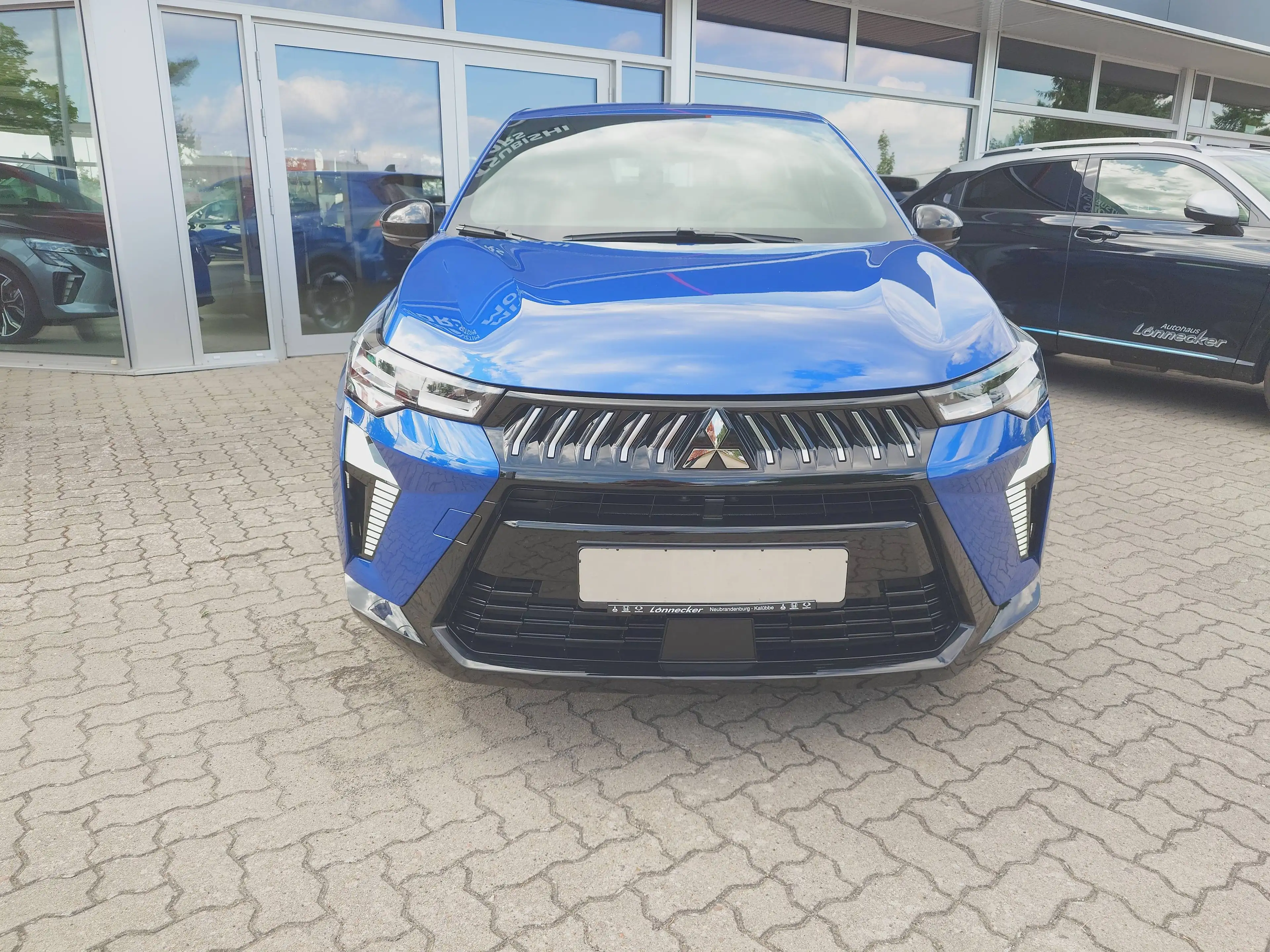 Mitsubishi Grandis 1.3 MHEV 103 kW Diamant PLUS Automatik+Anhängerzug — photo 6