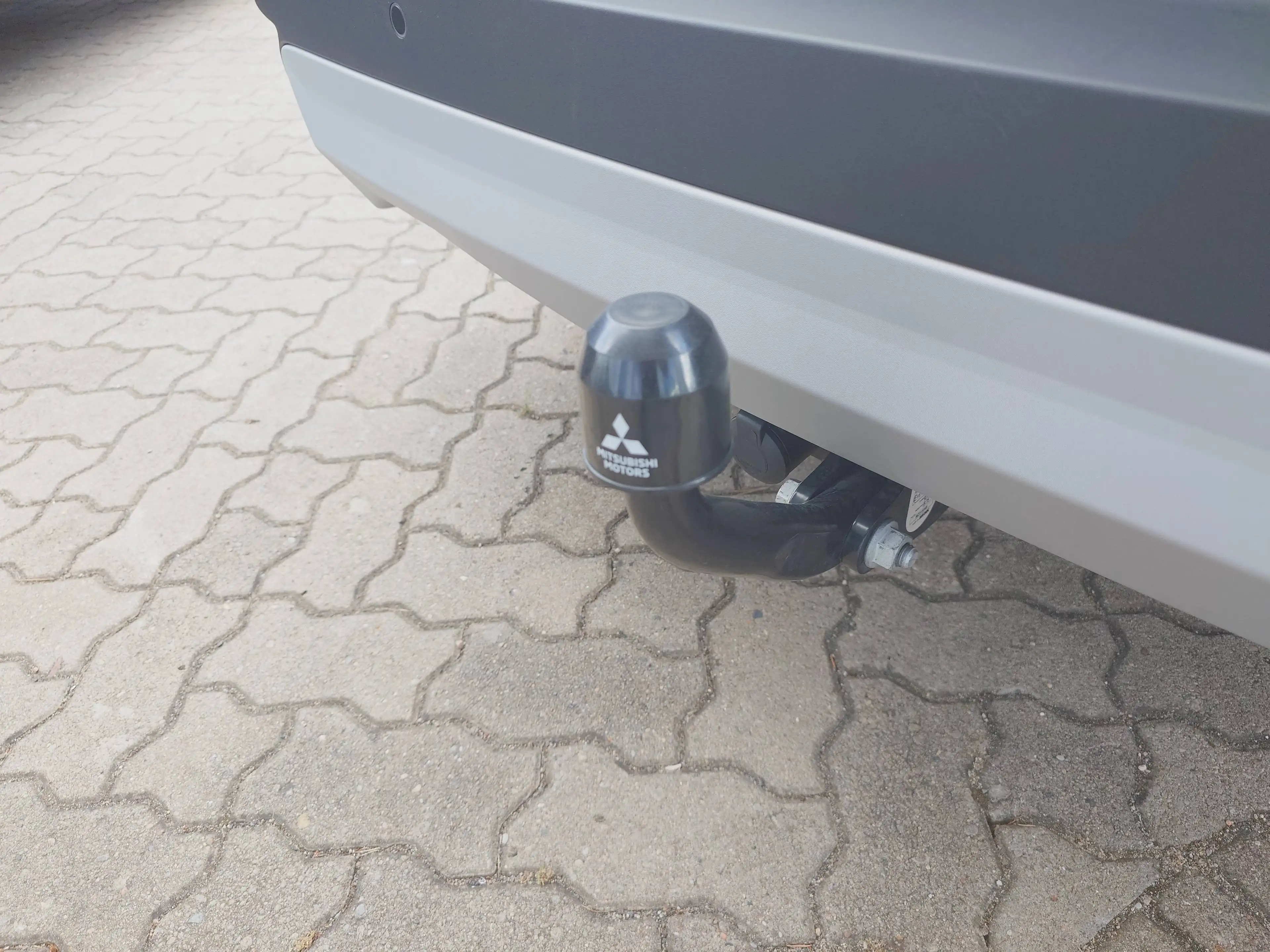 Mitsubishi Grandis 1.3 MHEV 103 kW Diamant PLUS Automatik+Anhängerzug — photo 10