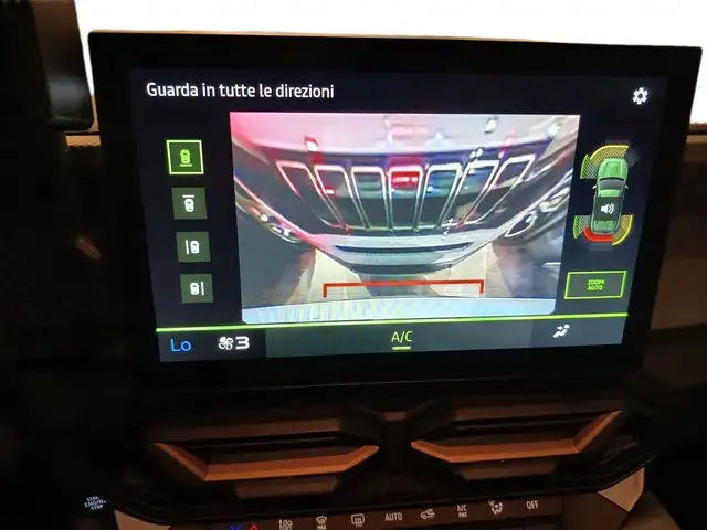 Dacia Duster view 11
