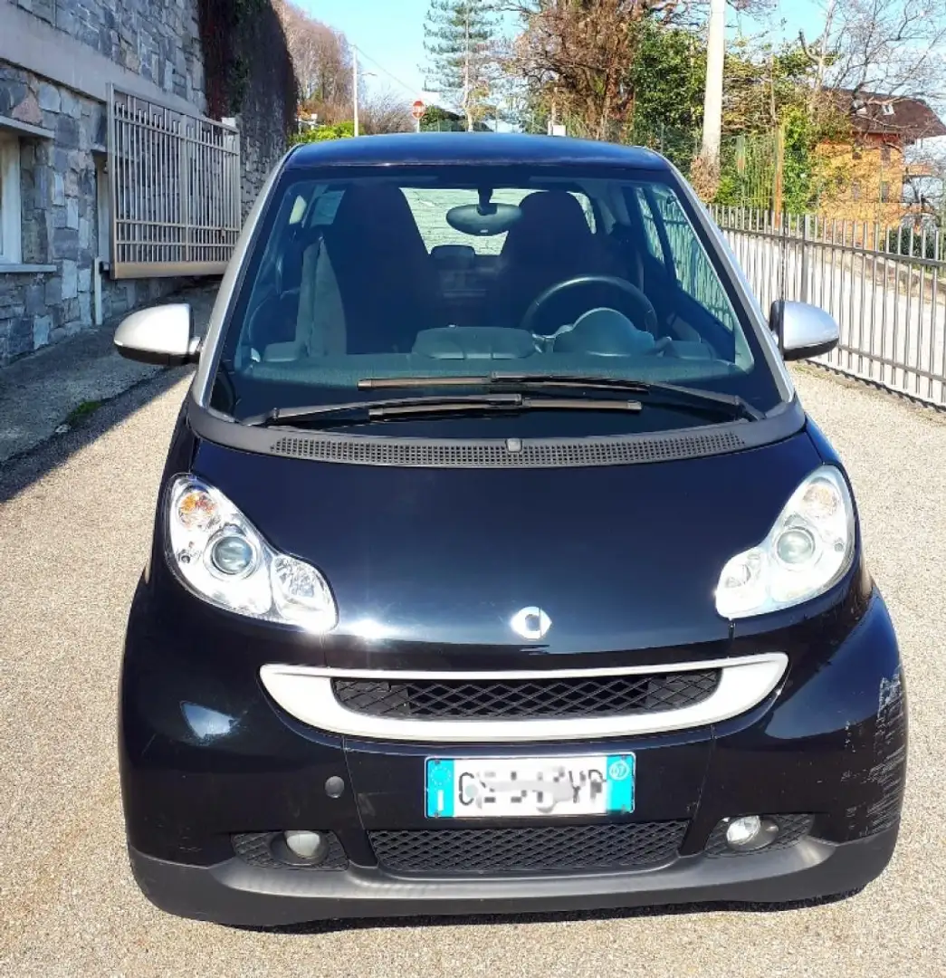 smart forTwo 1000 52 kW coupé passion crna - 1