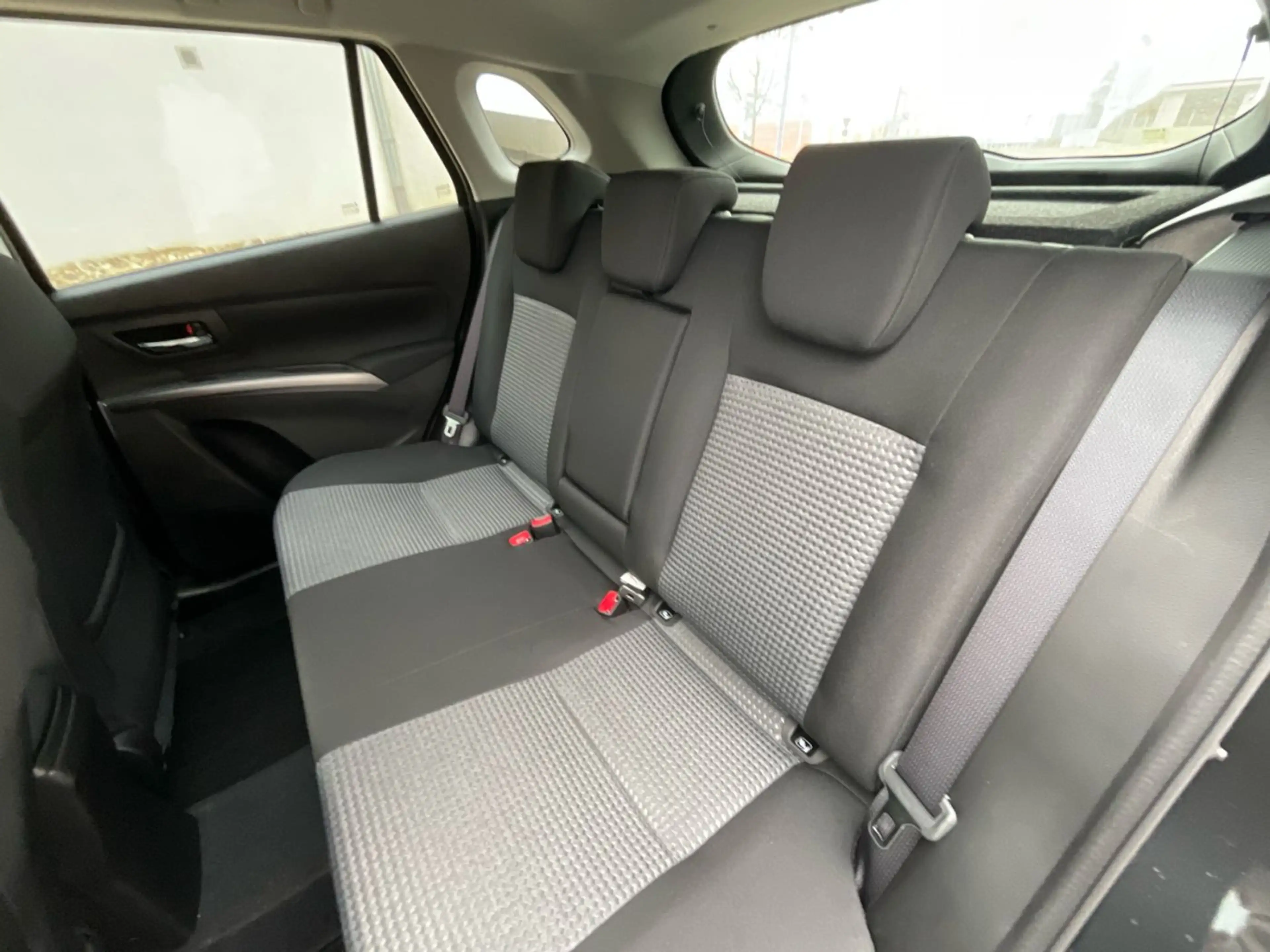 Suzuki S-Cross 1.4 Comfort+ AT Allrad Rückfahrkamera — photo 12