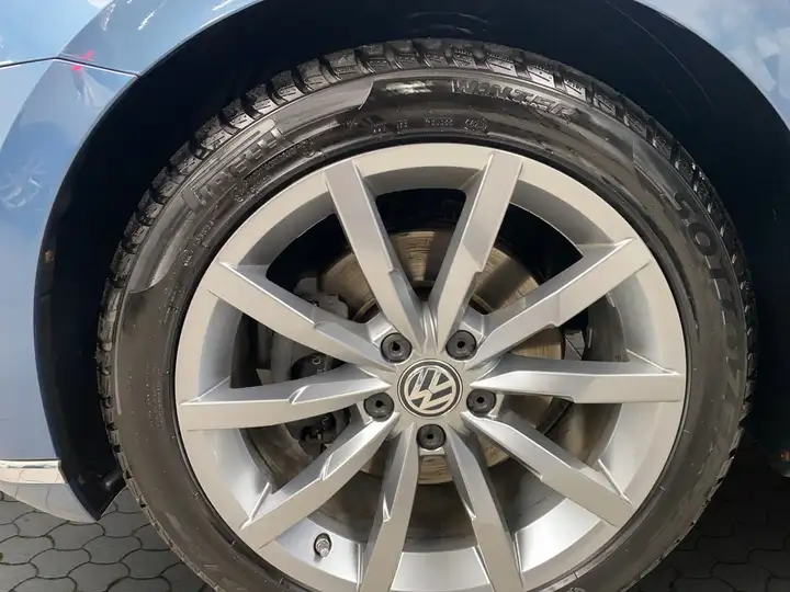 Volkswagen Passat Variant 2.0 TSI Highline DSG nur an Gewerbe/ Export – Foto 25