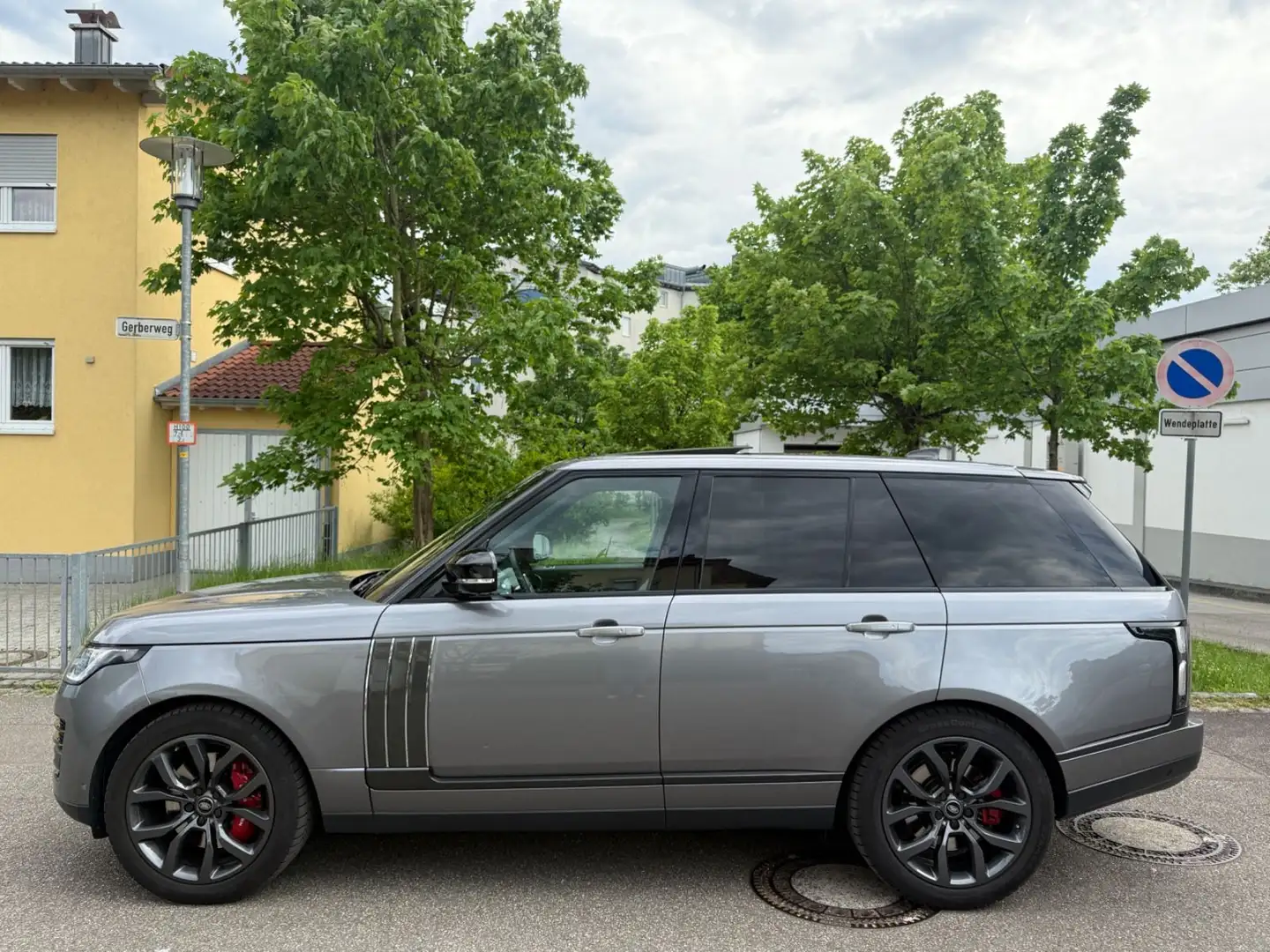 Land Rover Range Rover SV Autobiography Dynamic TÜV NEU Grau - 2
