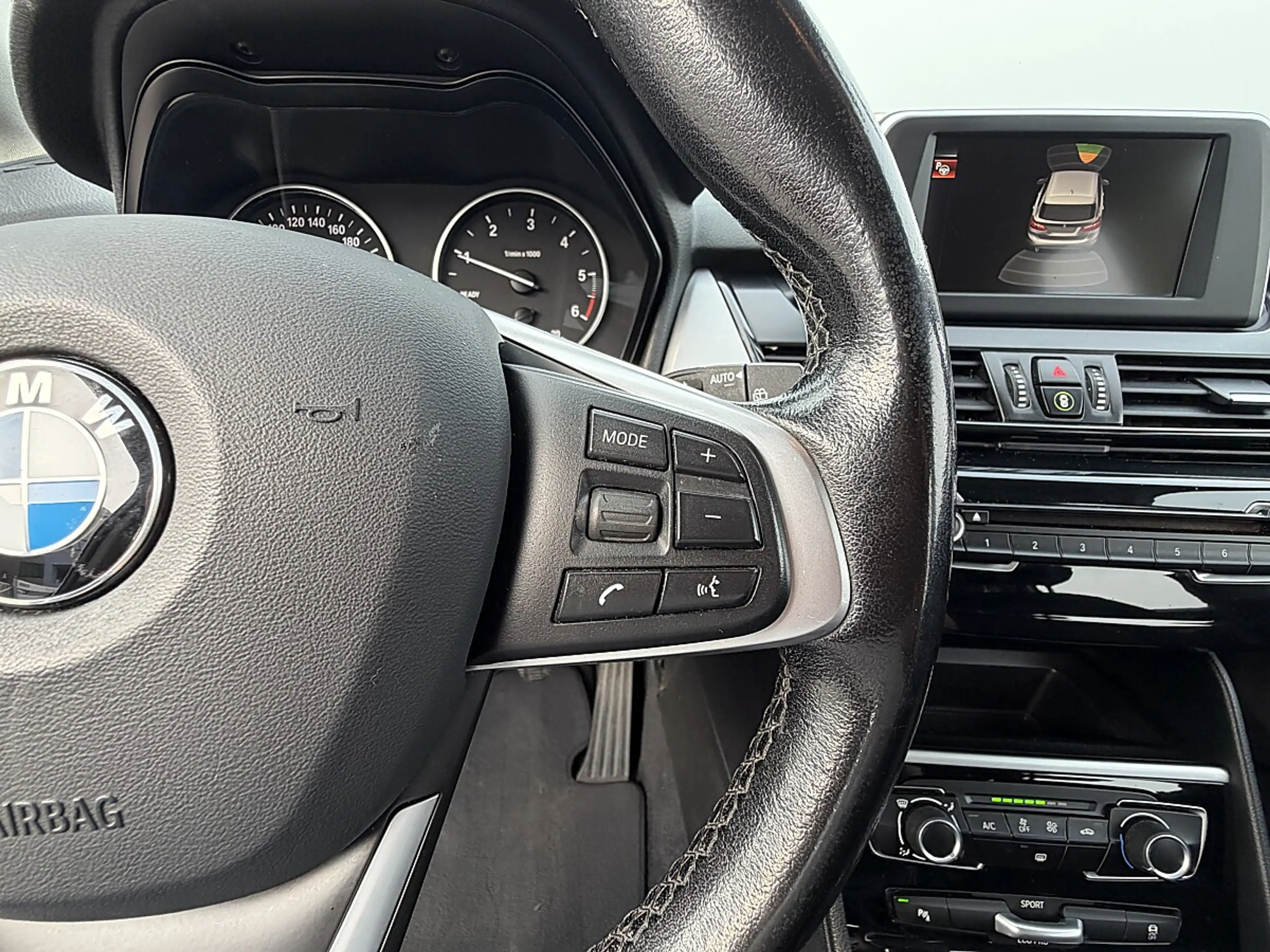 BMW 214 d Active Tourer *OAMTC*PICKERL*PDC*TEMPOMAT* — photo 12