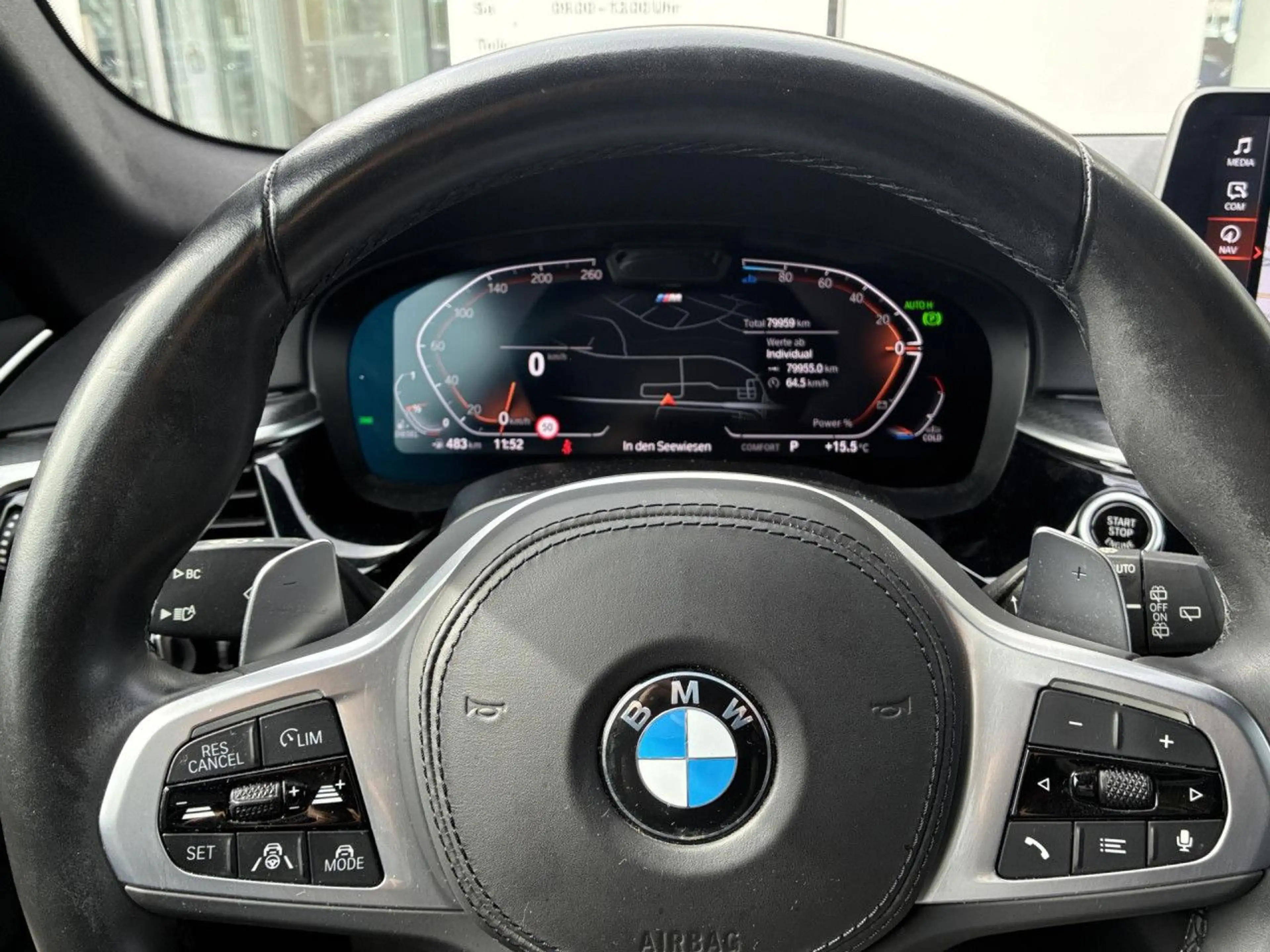 BMW 520 d xDr M Sport HUD ACC Laser Standh.Kamera AHK — photo 12