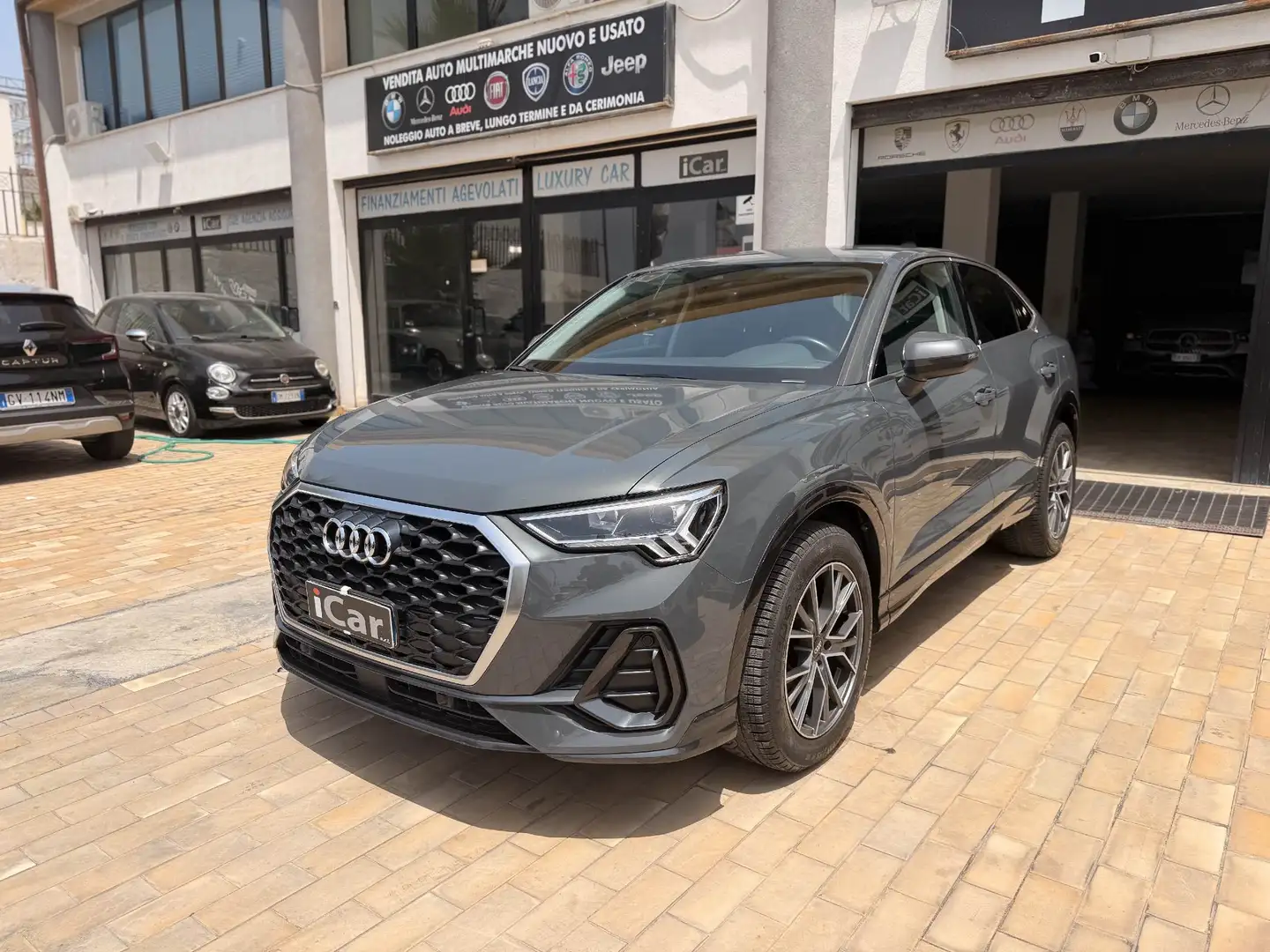 Audi Q3 SPORTBACK 35 2.0 TDI BUSINESS PLUS S-TRONIC - foto 1