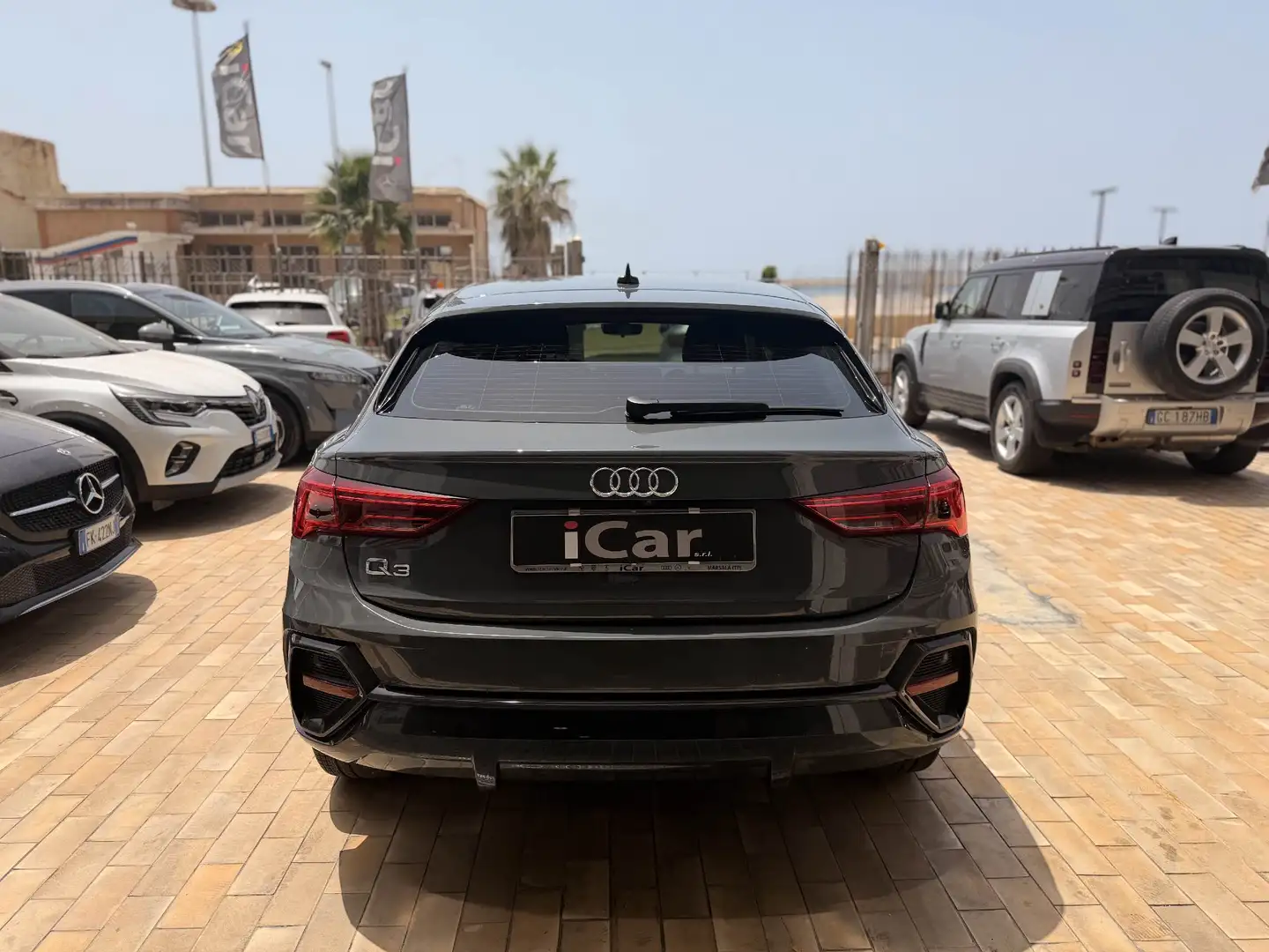 Audi Q3 SPORTBACK 35 2.0 TDI BUSINESS PLUS S-TRONIC - foto 3