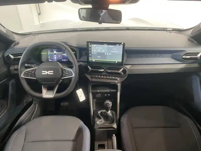 Dacia Duster view 12