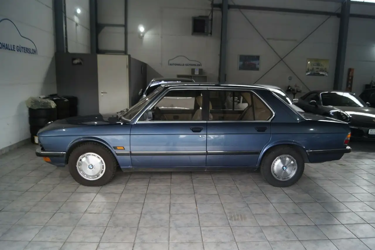 BMW 525 i*Orginalzustand*Aus 1.Hand*H-Zulassung*SD*, foto 9