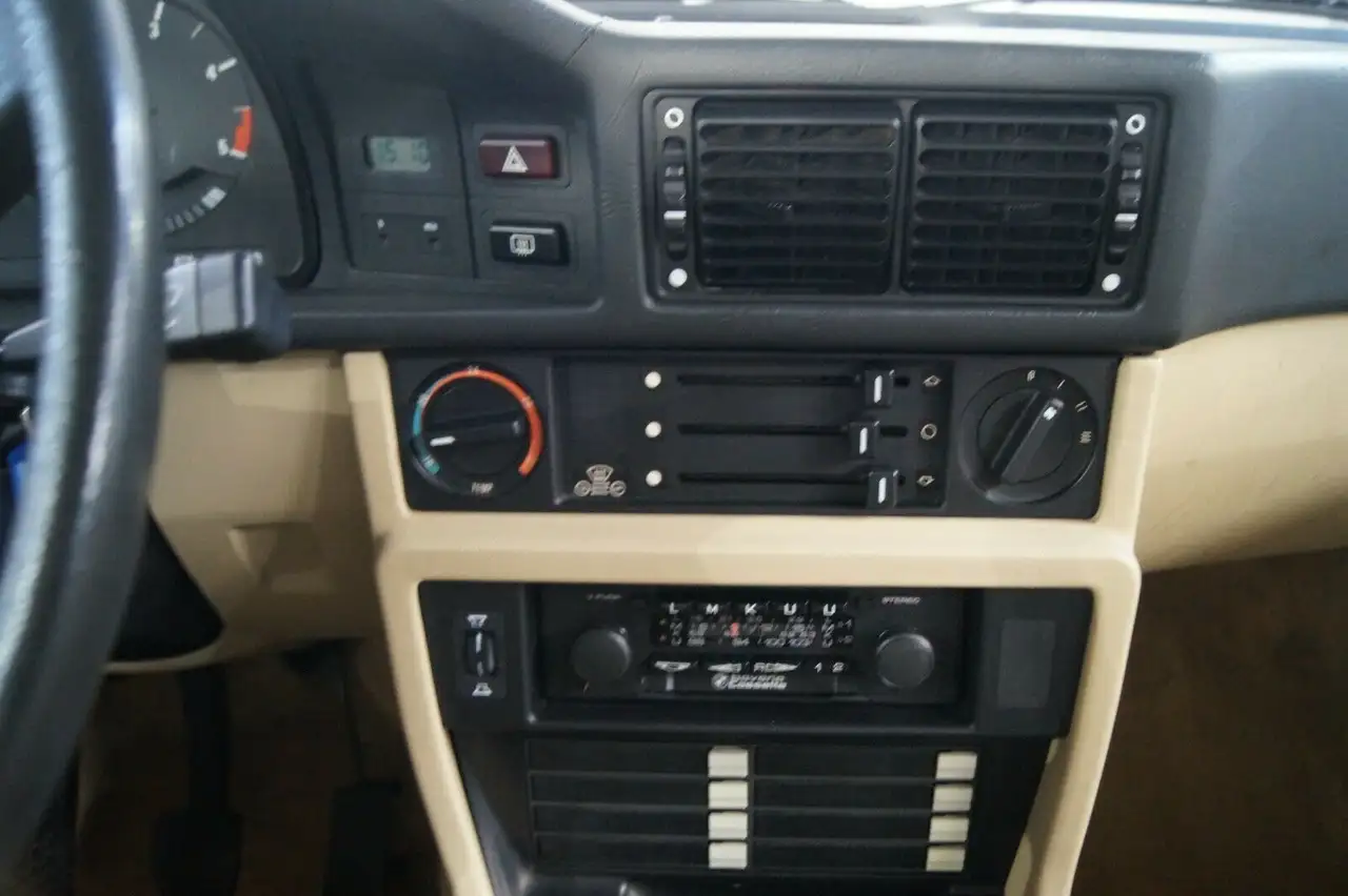 BMW 525 i*Orginalzustand*Aus 1.Hand*H-Zulassung*SD*, foto 12
