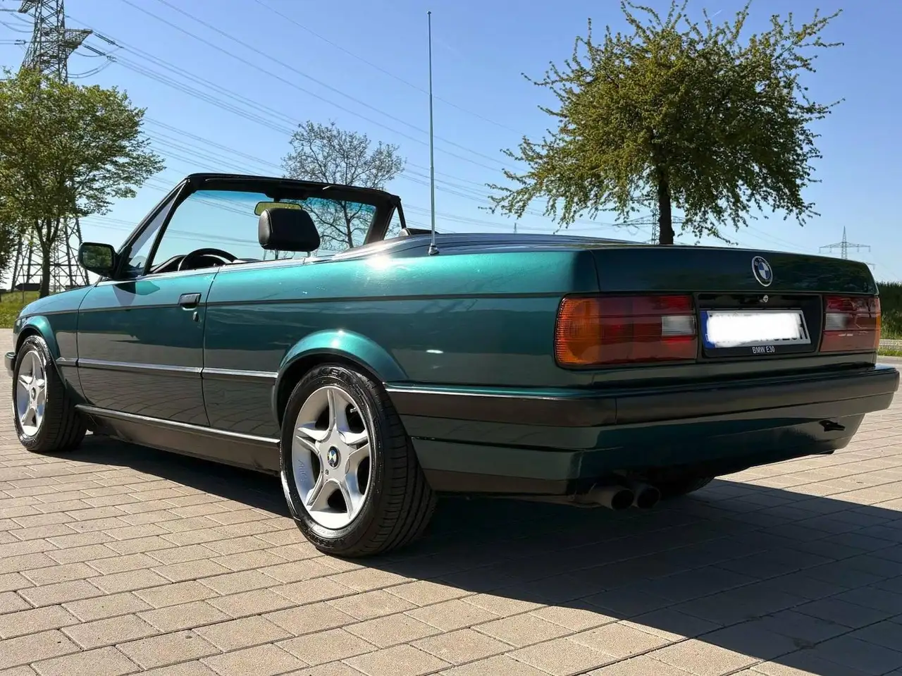 BMW 325i, foto 3