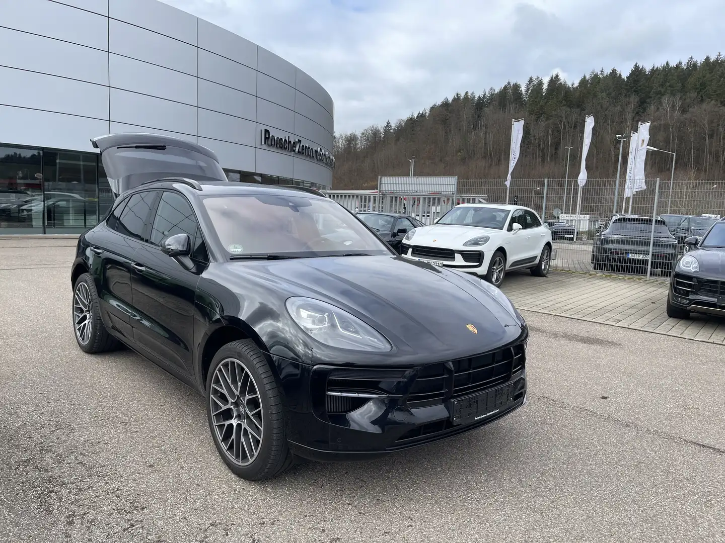 Porsche Macan S - Approved Garantie bis 10/2025 - GTS Optik Schwarz - 1