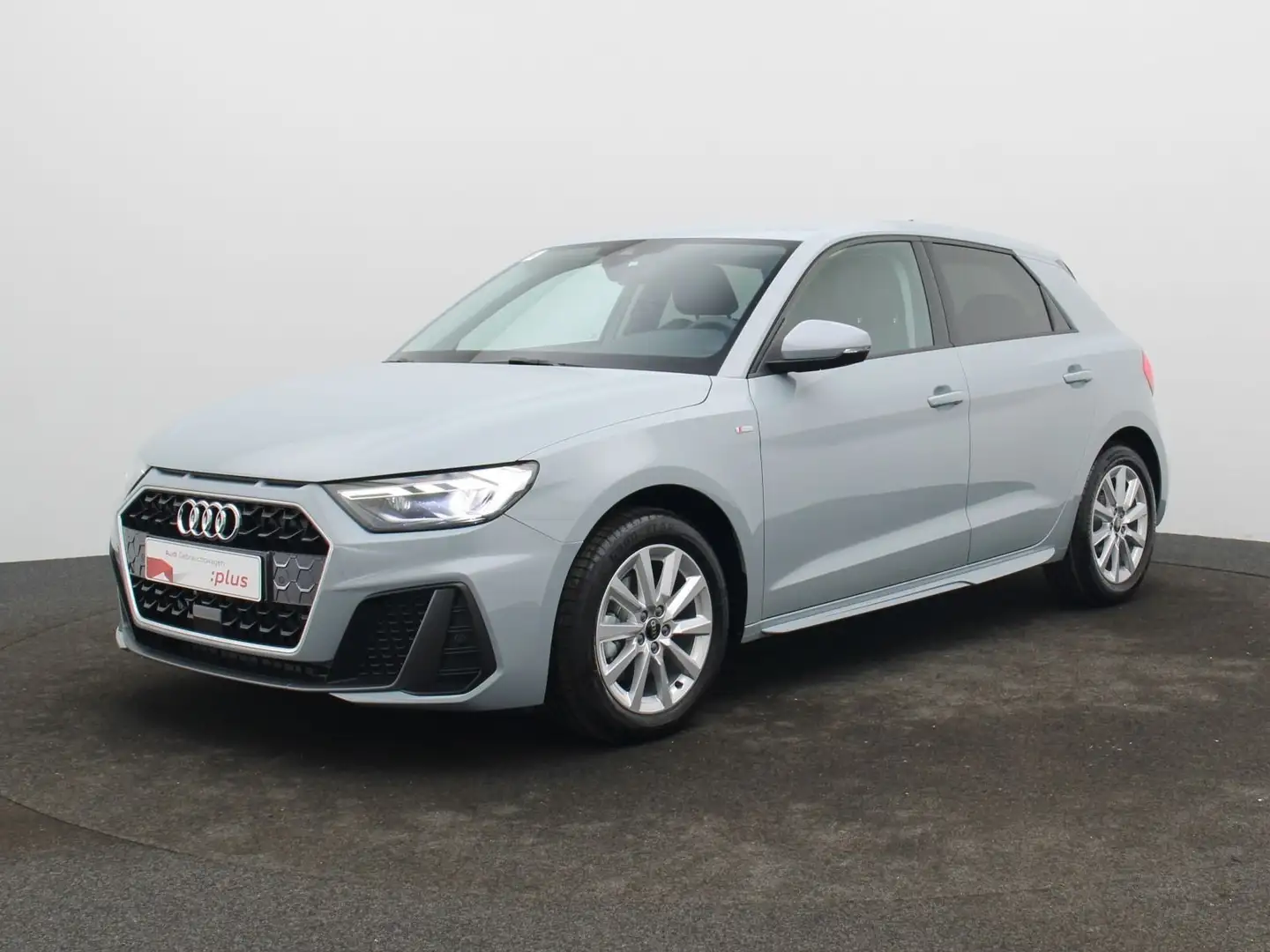 Audi A1 30 TFSI S-tronic / MMI-Radio +, LED Grau - 2