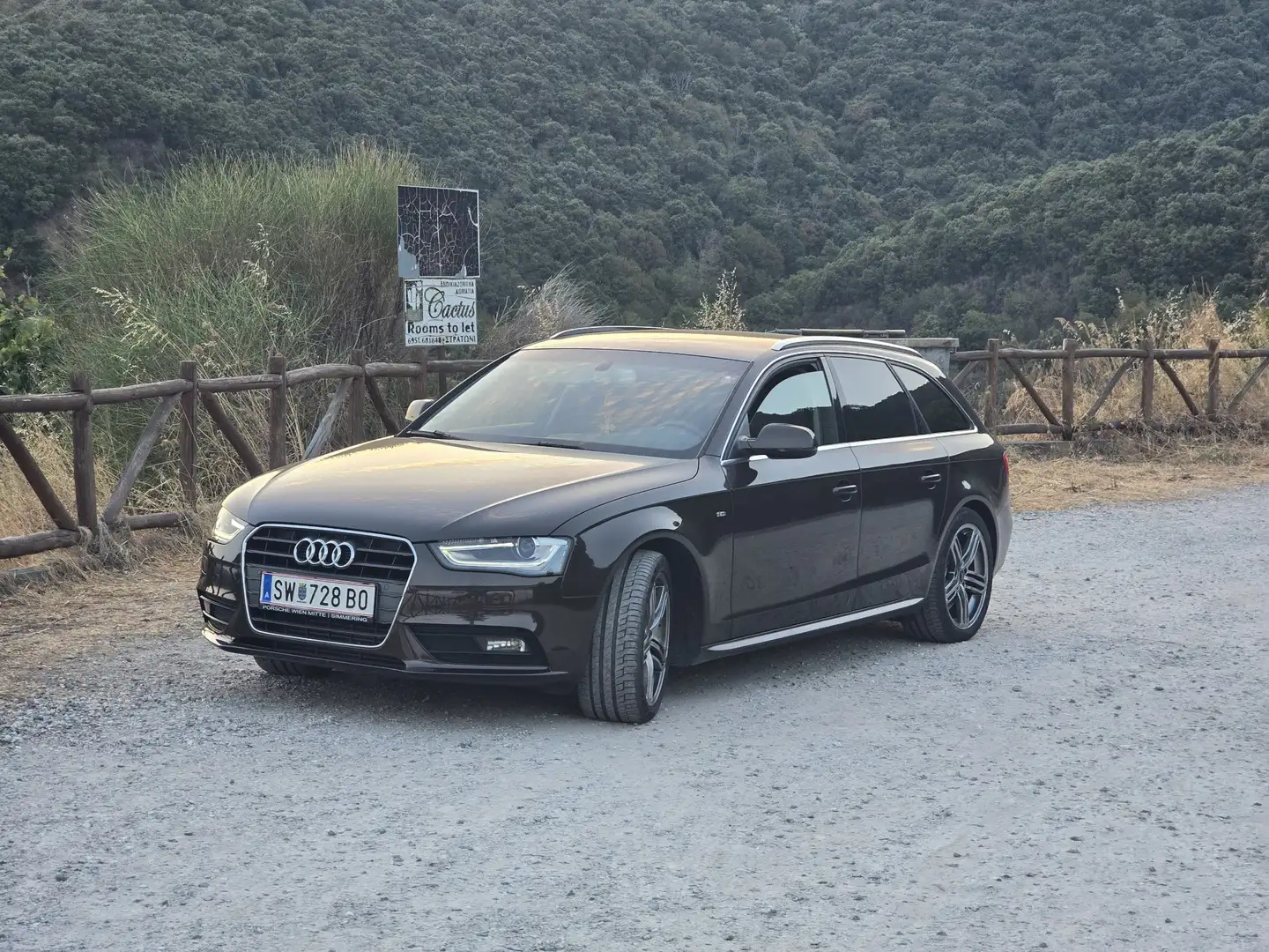 Audi A4 Avant 2.0 TDI DPF S line Sportpaket - 1