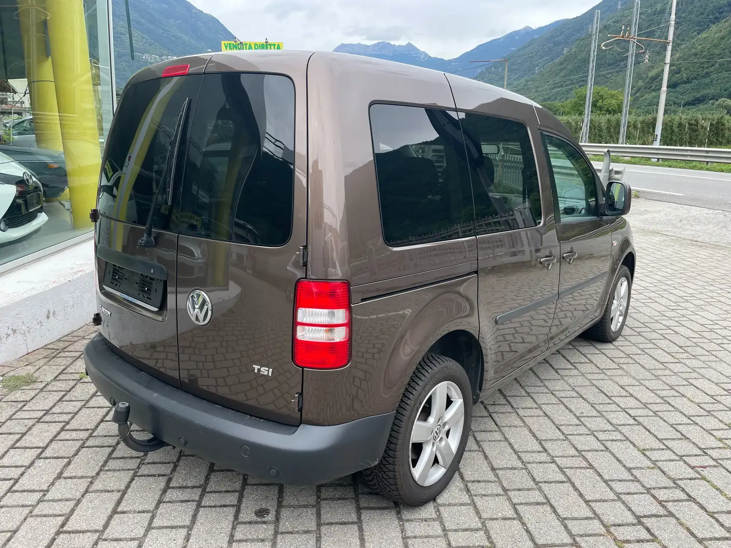 Volkswagen Caddy NEOPATENTATI SI - Gancio Traino 1,2 TSI Brun - 1