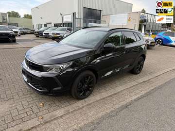 1.6 Turbo Plug-In Hybrid GS Line, Dealer auto