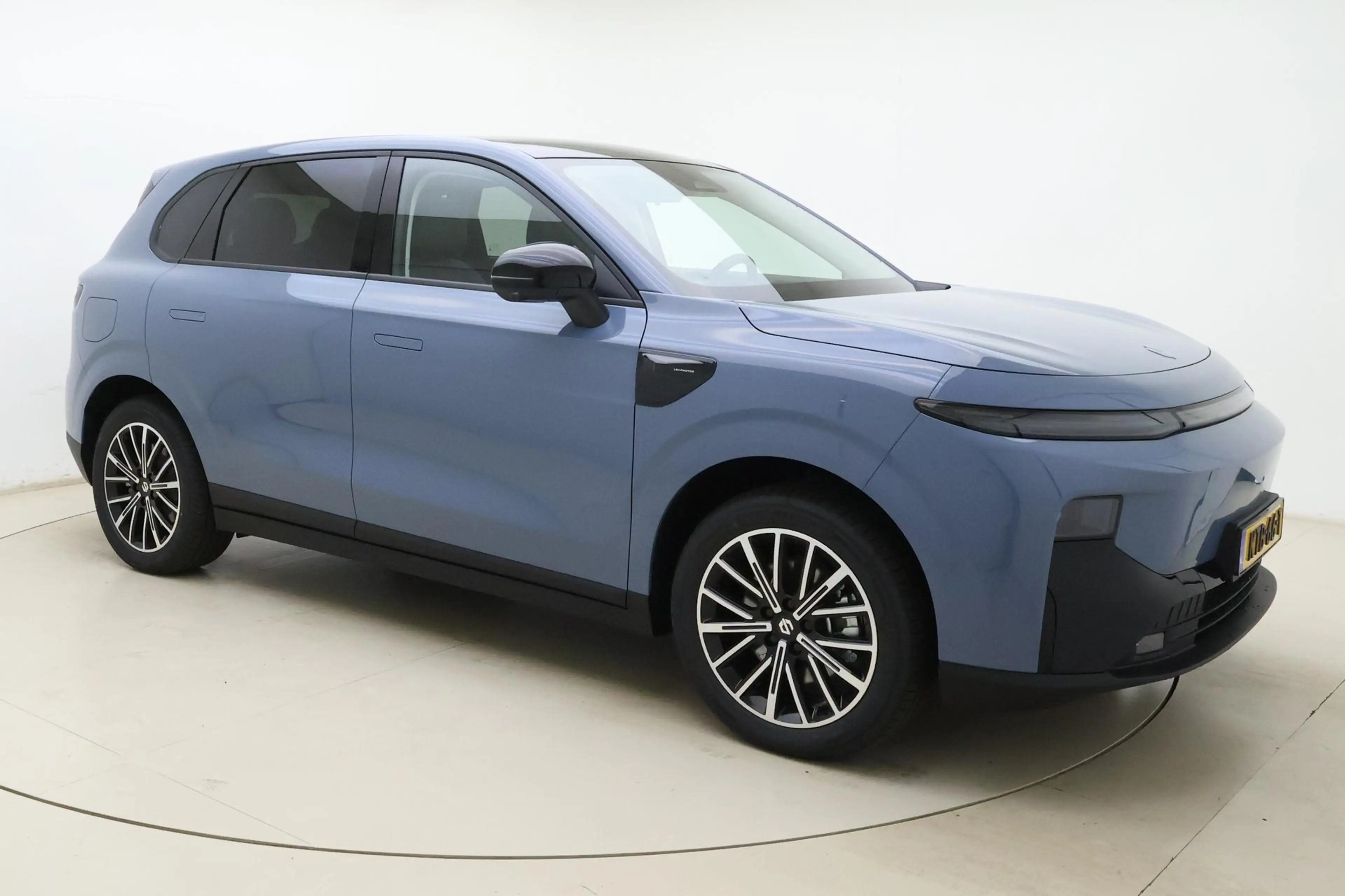 Leapmotor B10 Life ProMax 67.1 kWh l WLTP 434km | 750kg trekgewi — photo 8
