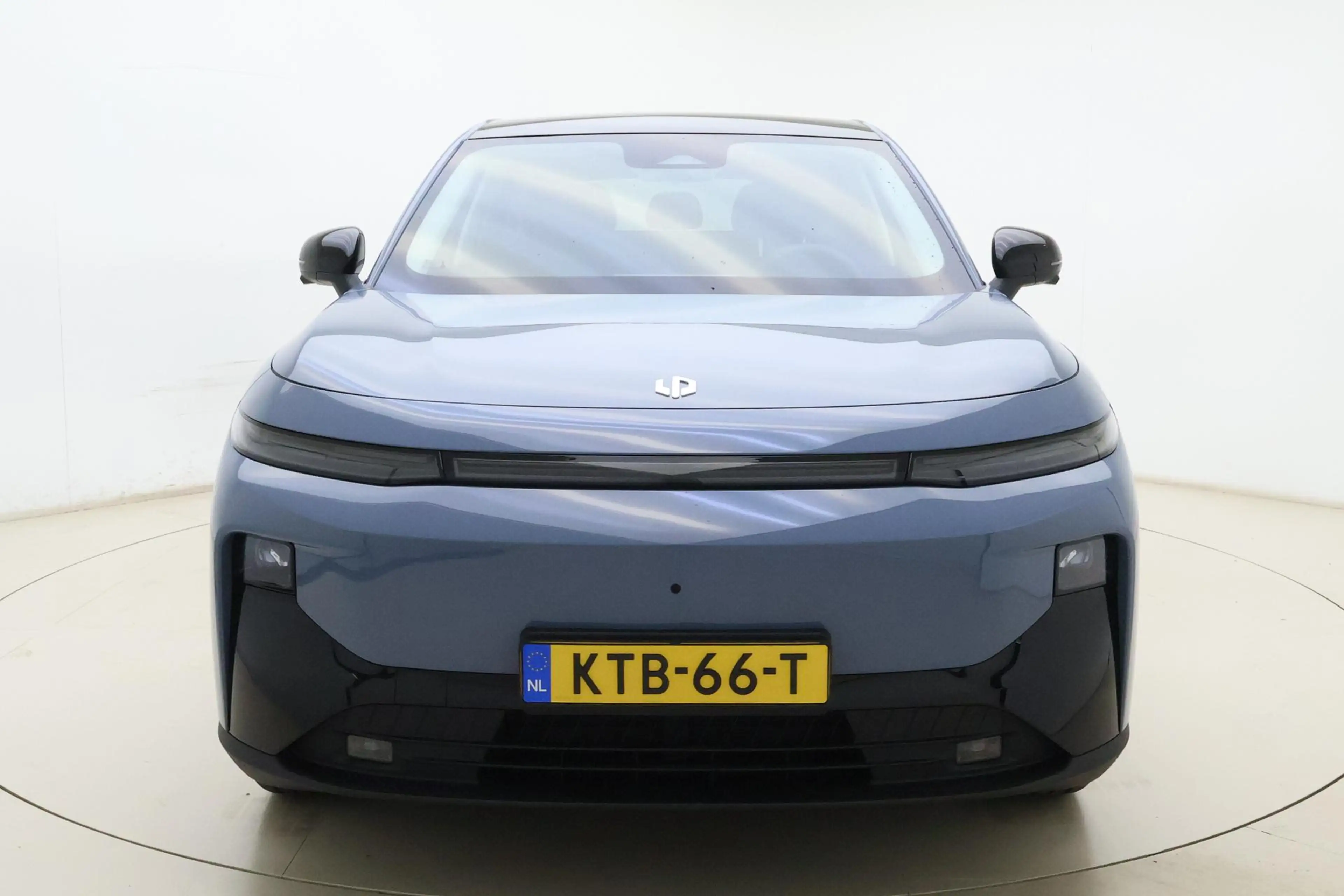 Leapmotor B10 Life ProMax 67.1 kWh l WLTP 434km | 750kg trekgewi — photo 6