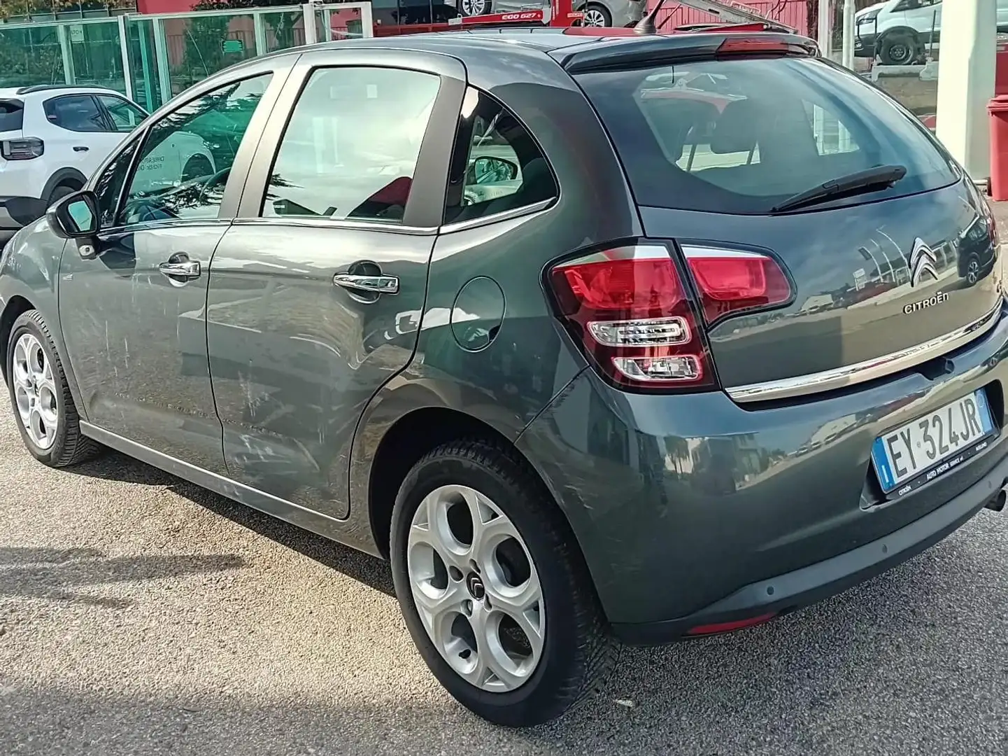 Citroen C3 C3 II 2009 1.4 hdi Exclusive 70cv FL Grigio - 2