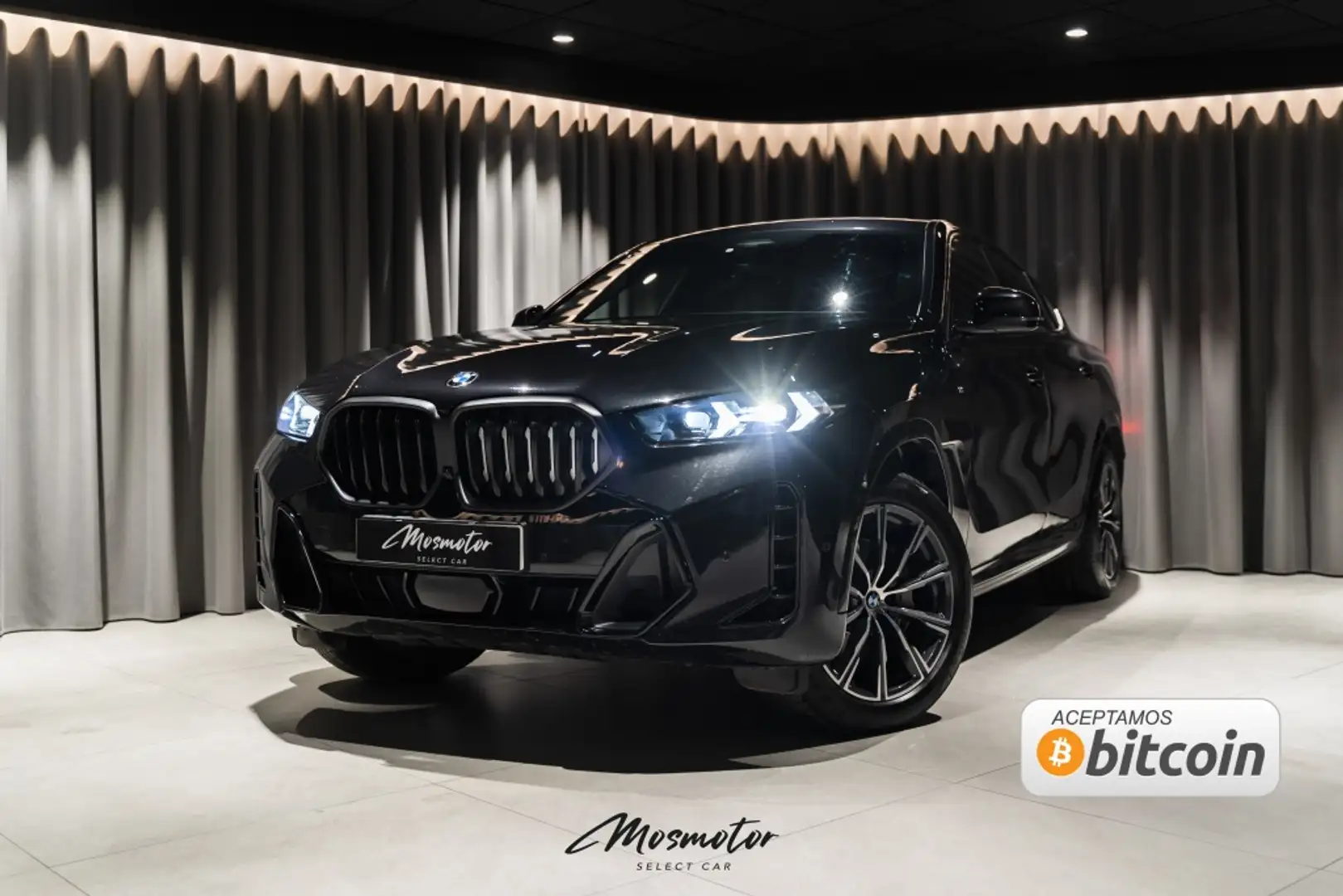 BMW X6 xDrive 30dA M Sport Schwarz - 1
