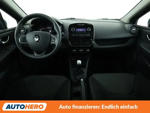 Renault Clio view 12
